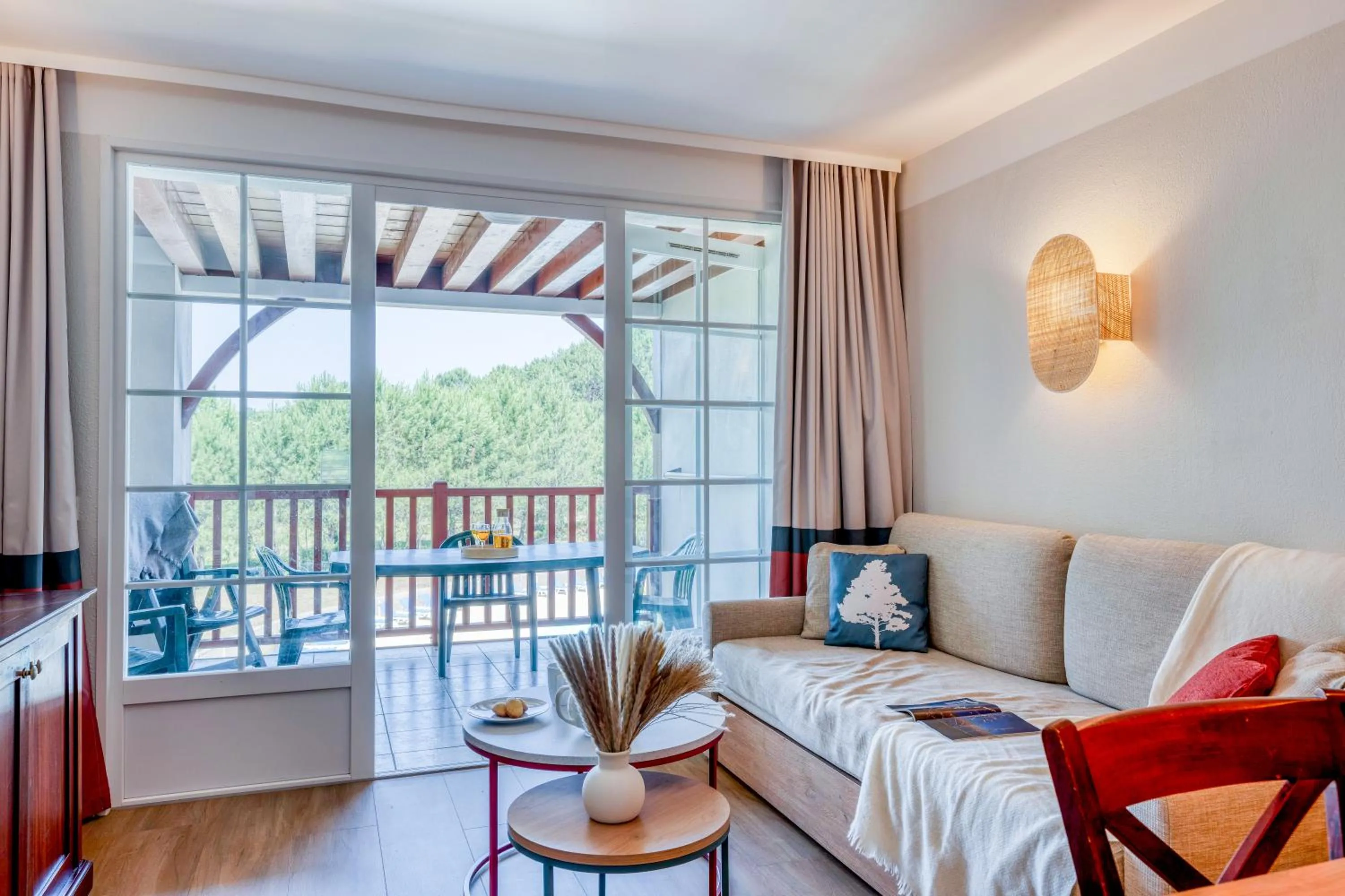 TV and multimedia in Résidence Pierre & Vacances Le Domaine de Gascogne