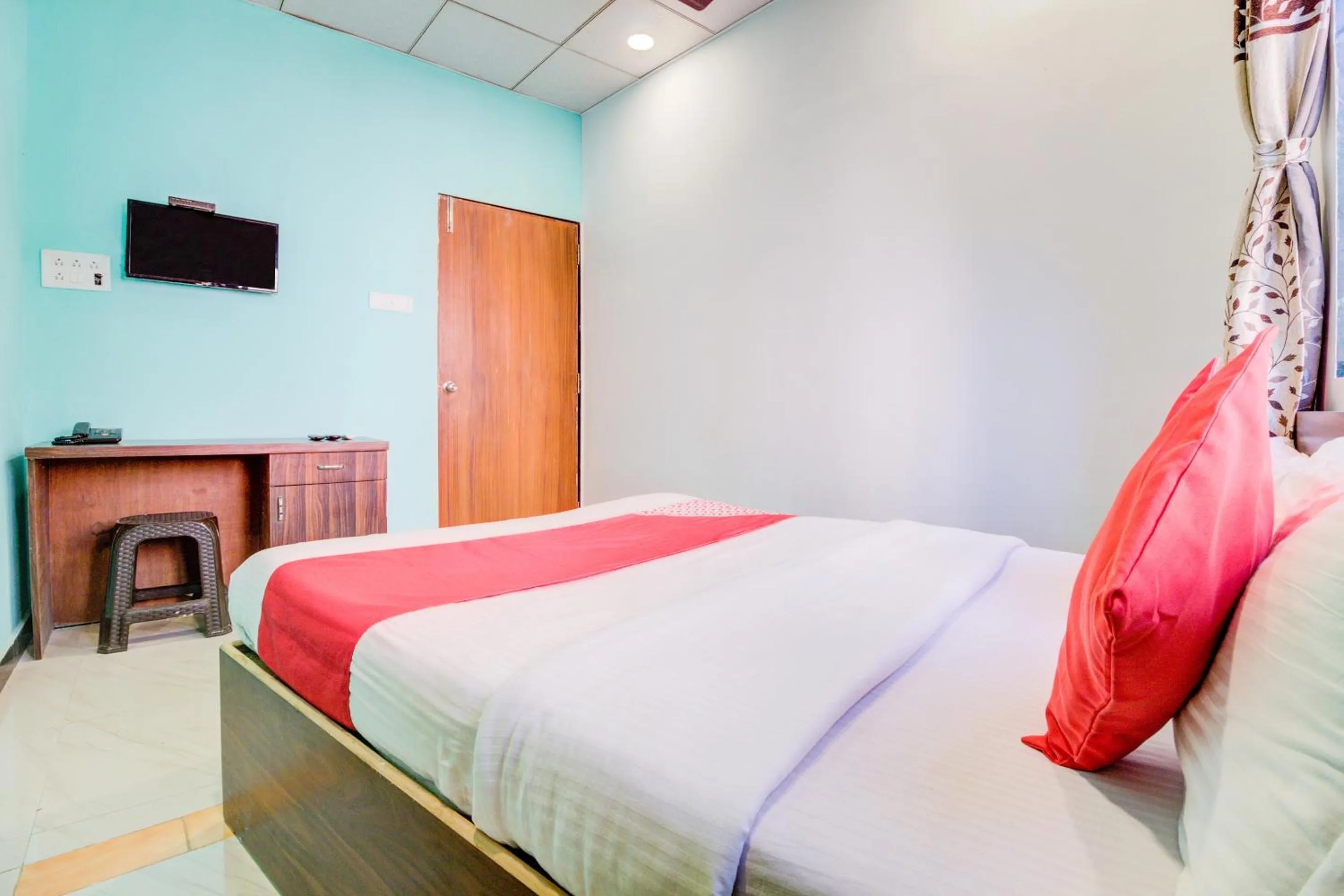 Bedroom, Bed in Super Hotel O Anjali Hotel