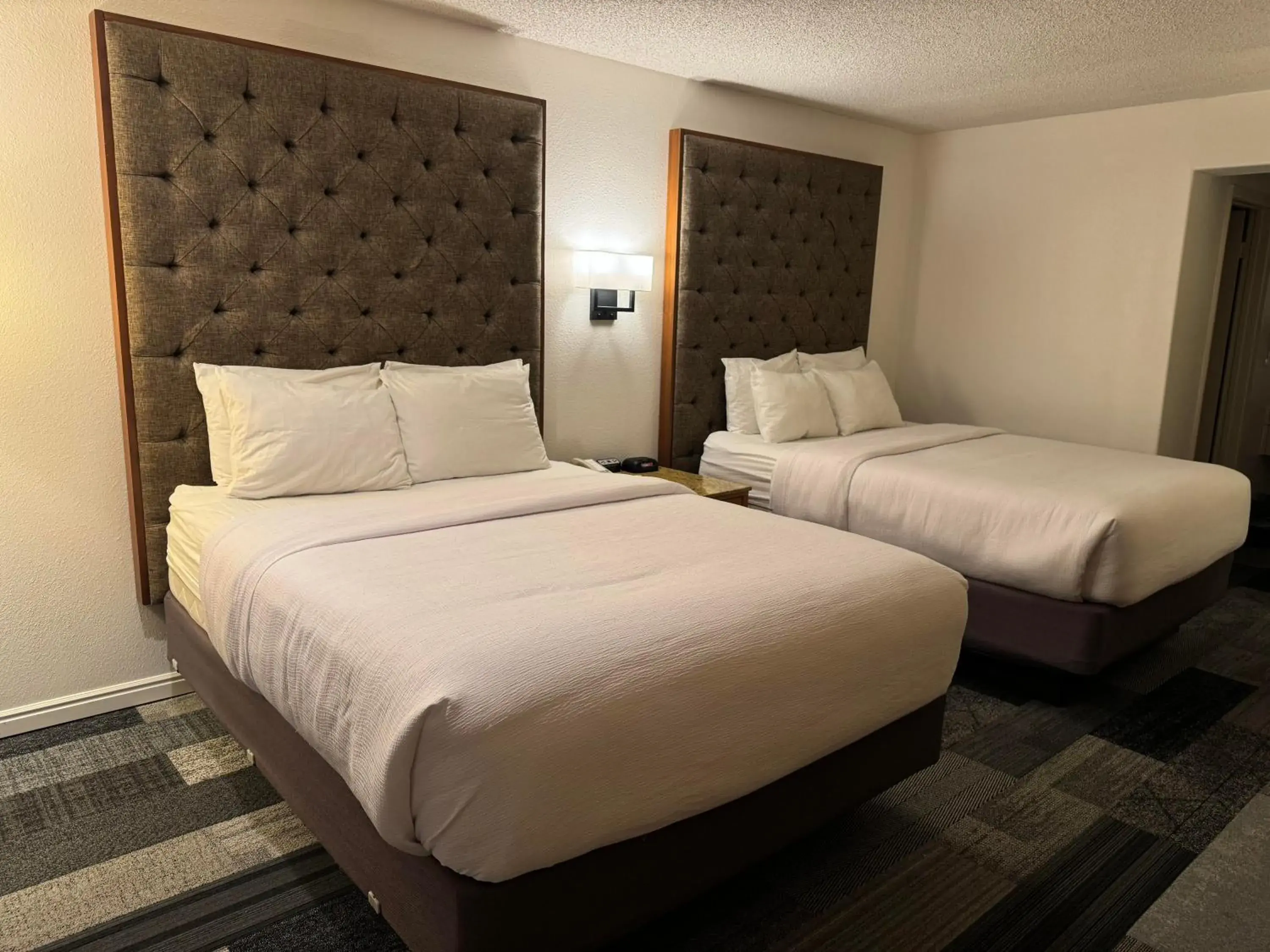 Standard Room with Two Queen Beds No Pets in Abajo Lodge Standard Room with Two Queen Beds No Pets in Abajo Lodge