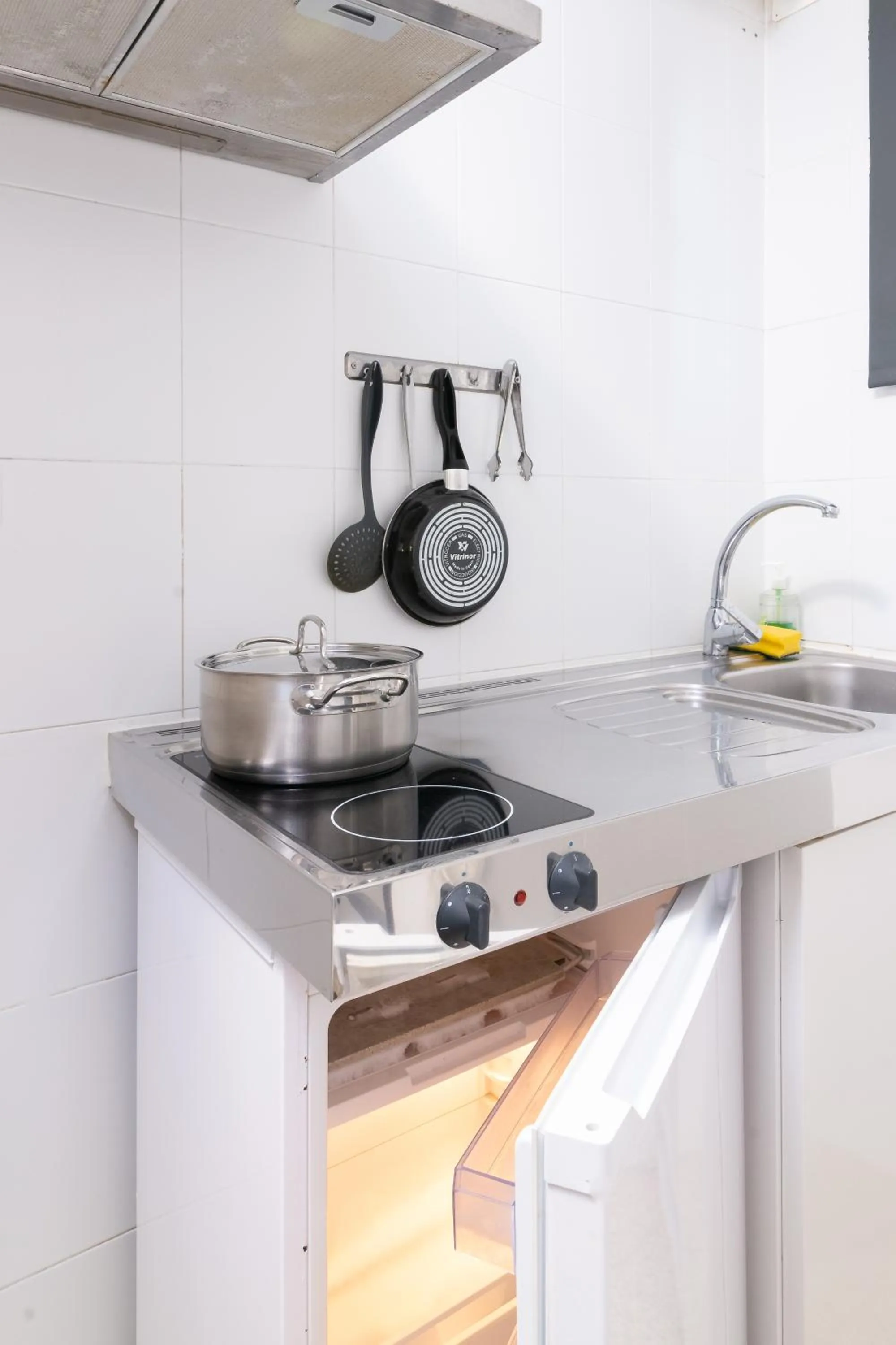 Kitchen or kitchenette in APARTAMENTOS PALASIET