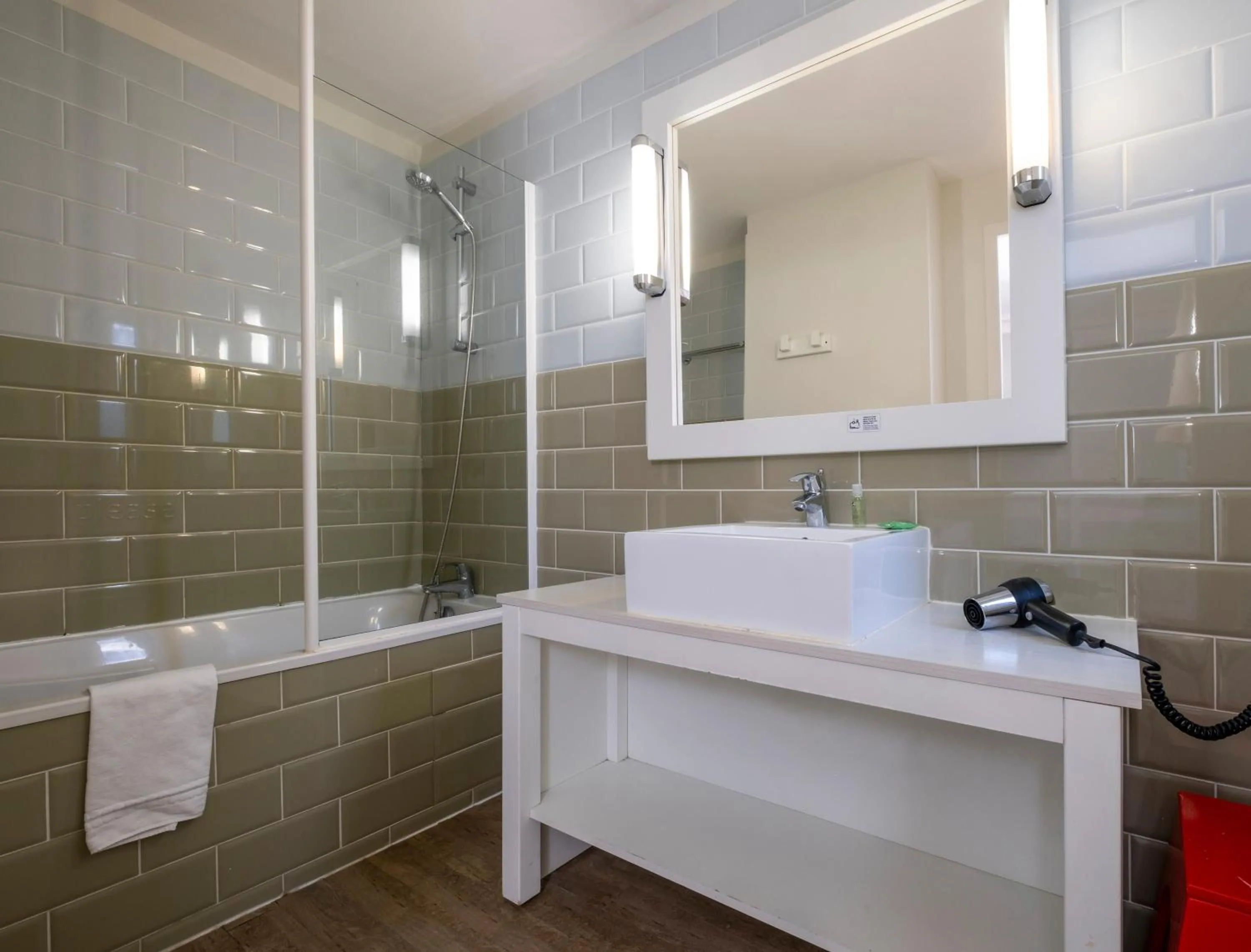 Bathroom in Résidence Pierre & Vacances Le Palais des Gouverneurs