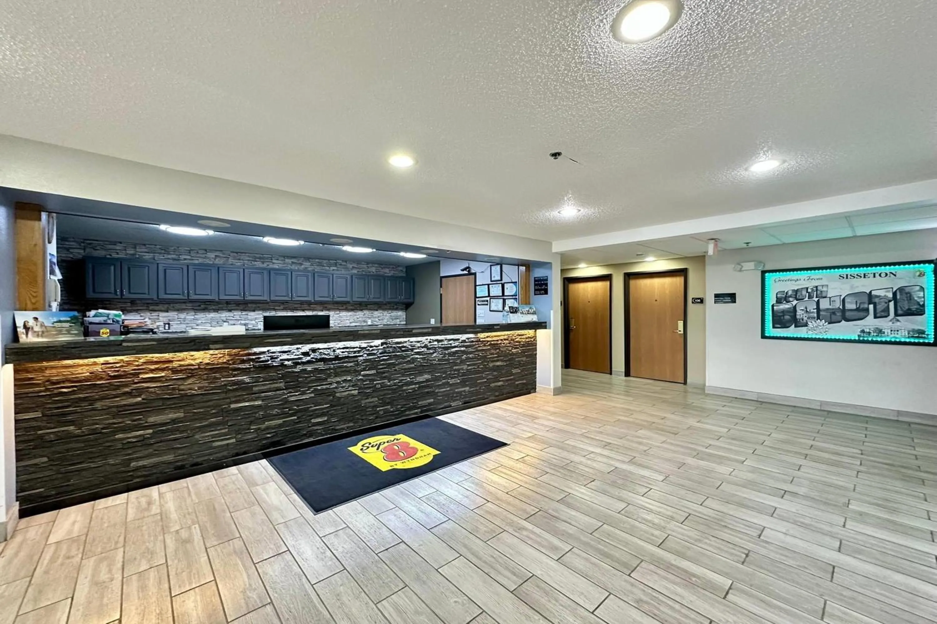 Lobby or reception in Super 8 by Wyndham Sisseton