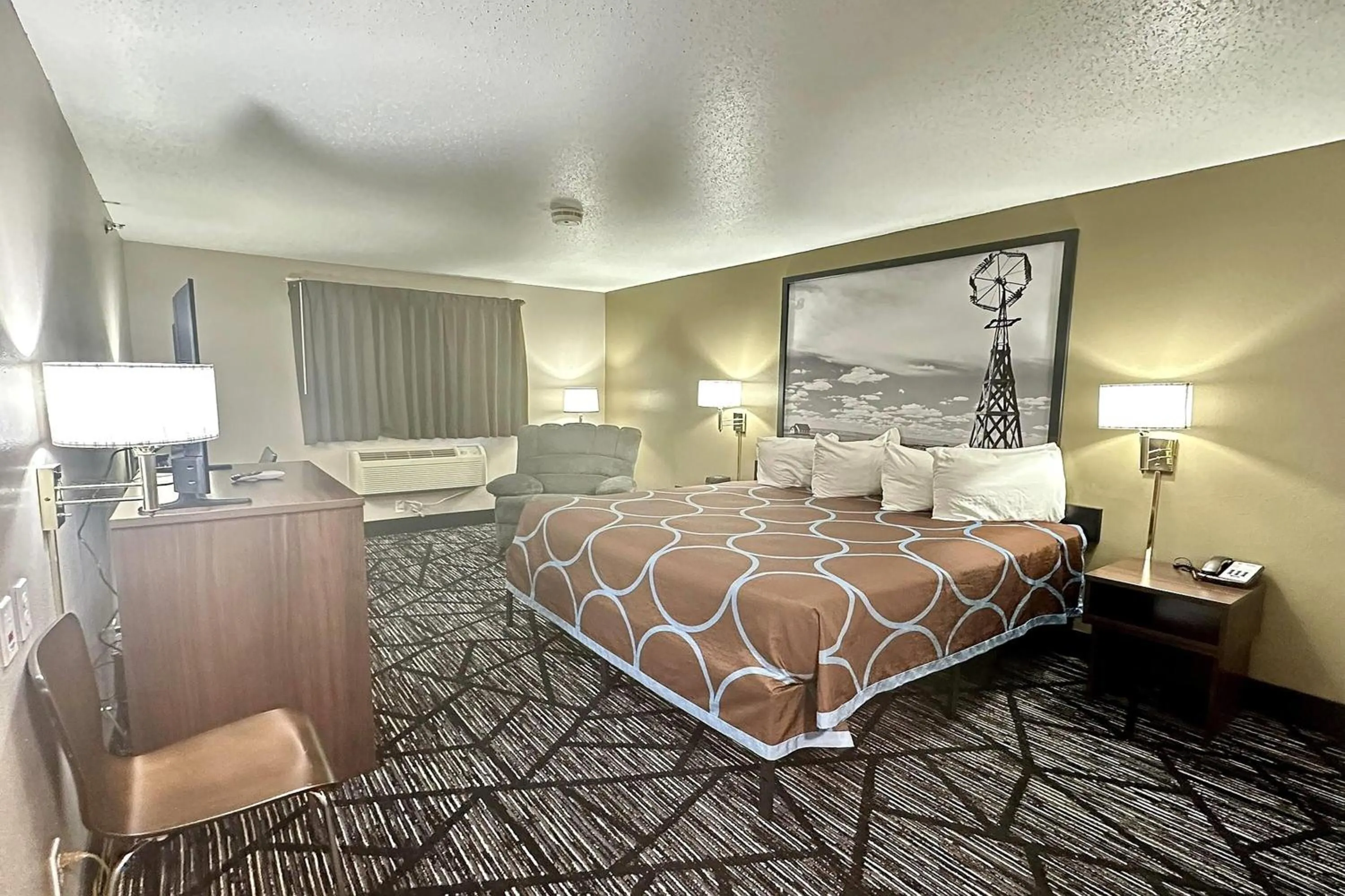 Photo of the whole room, Bed in Super 8 by Wyndham Sisseton