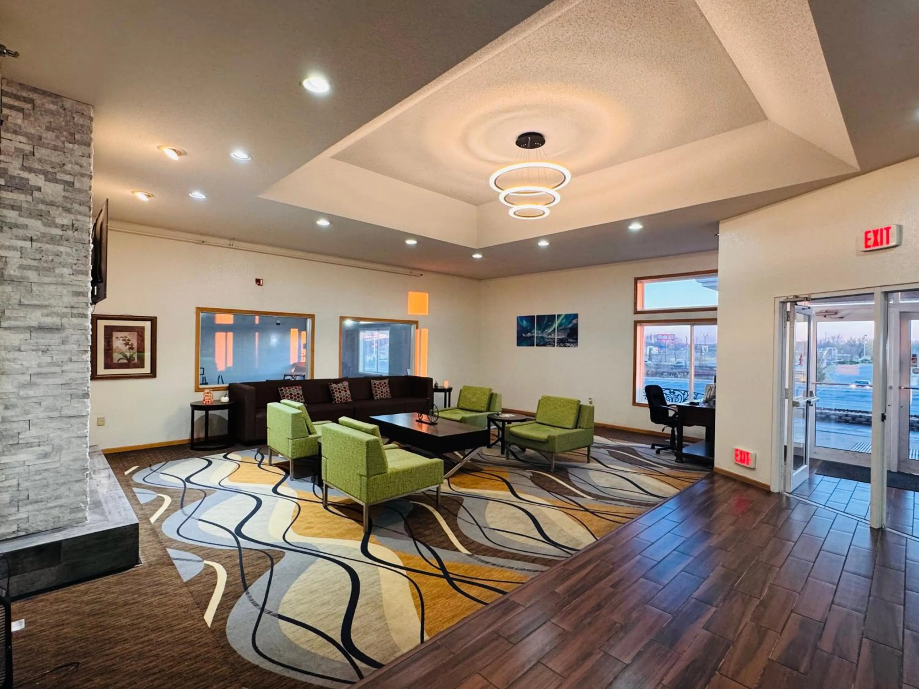 Lobby or reception in GrandStay Hotel and Suite Waseca