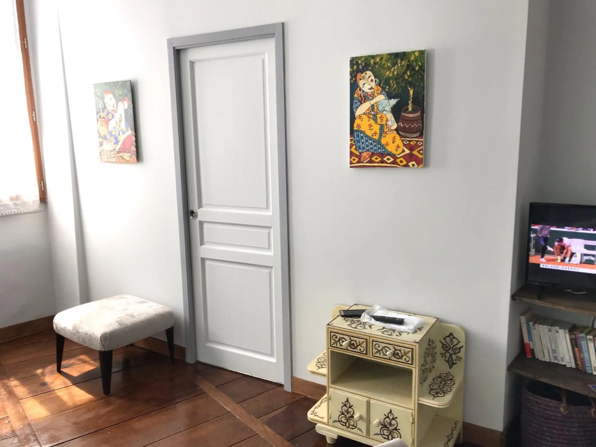 Library in AUX ROSIERS