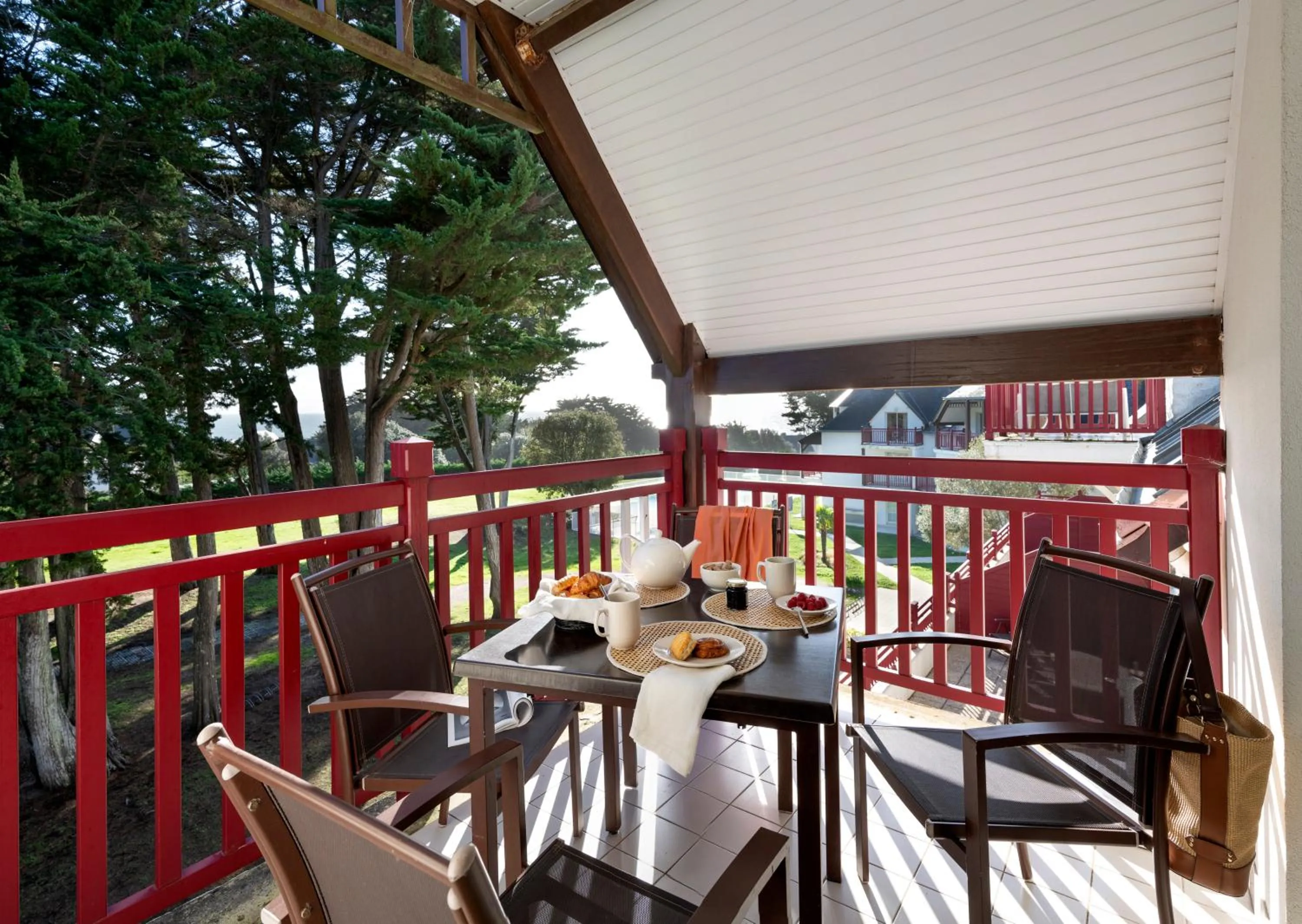 Patio in Résidence Pierre & Vacances Premium Le Domaine de Cramphore