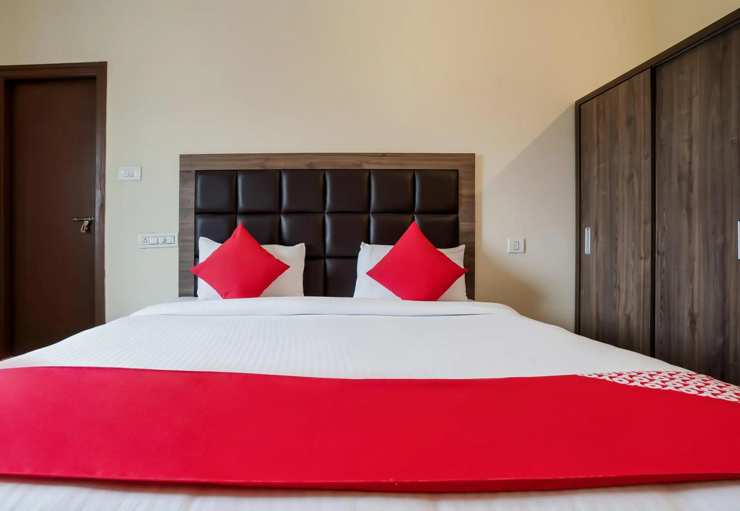 Bedroom, Bed in Super Hotel O Gokul Grand Near SR Nagar Police Station