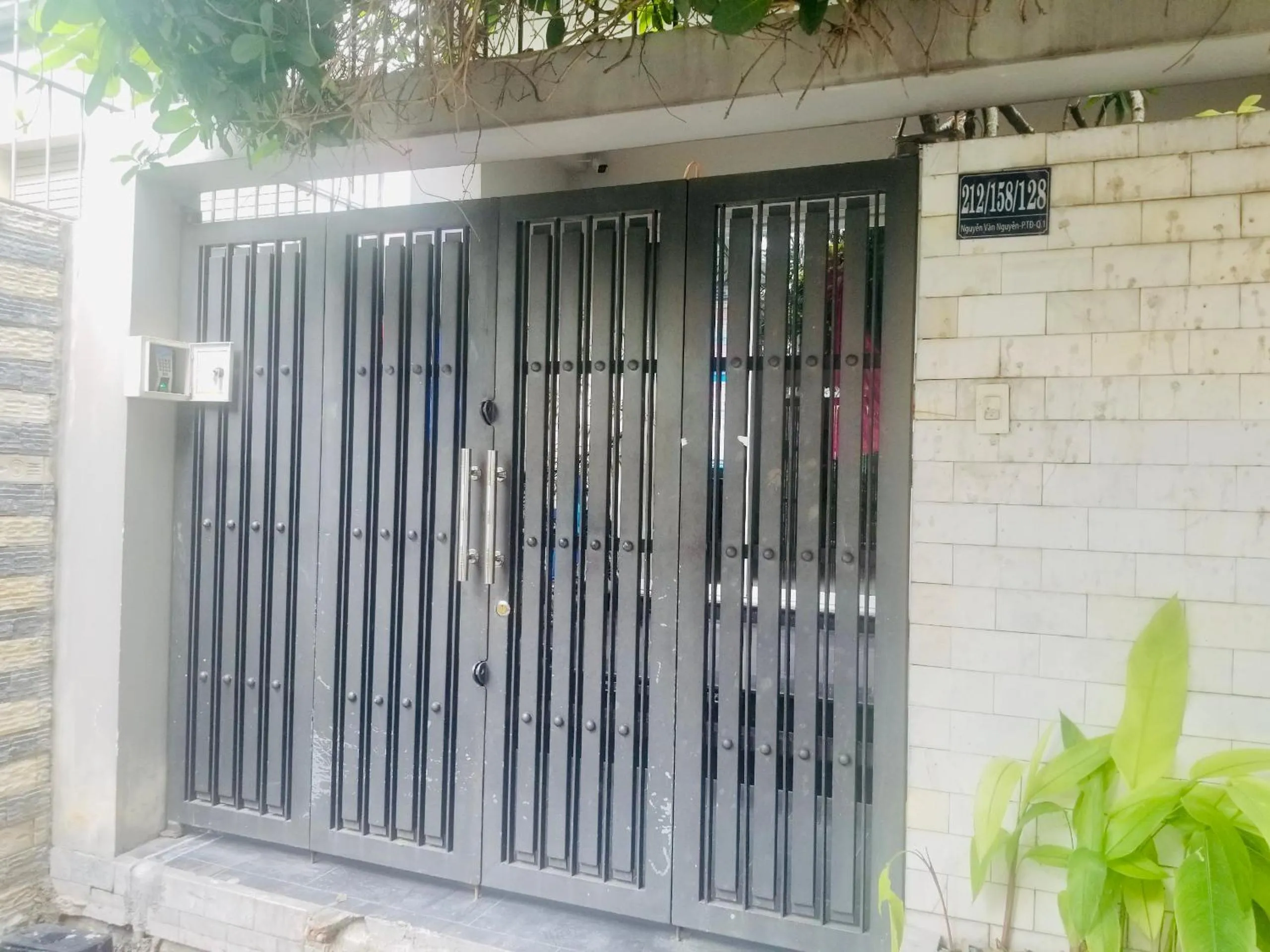 Facade/entrance in Cozrum Homes - Yoga Corner