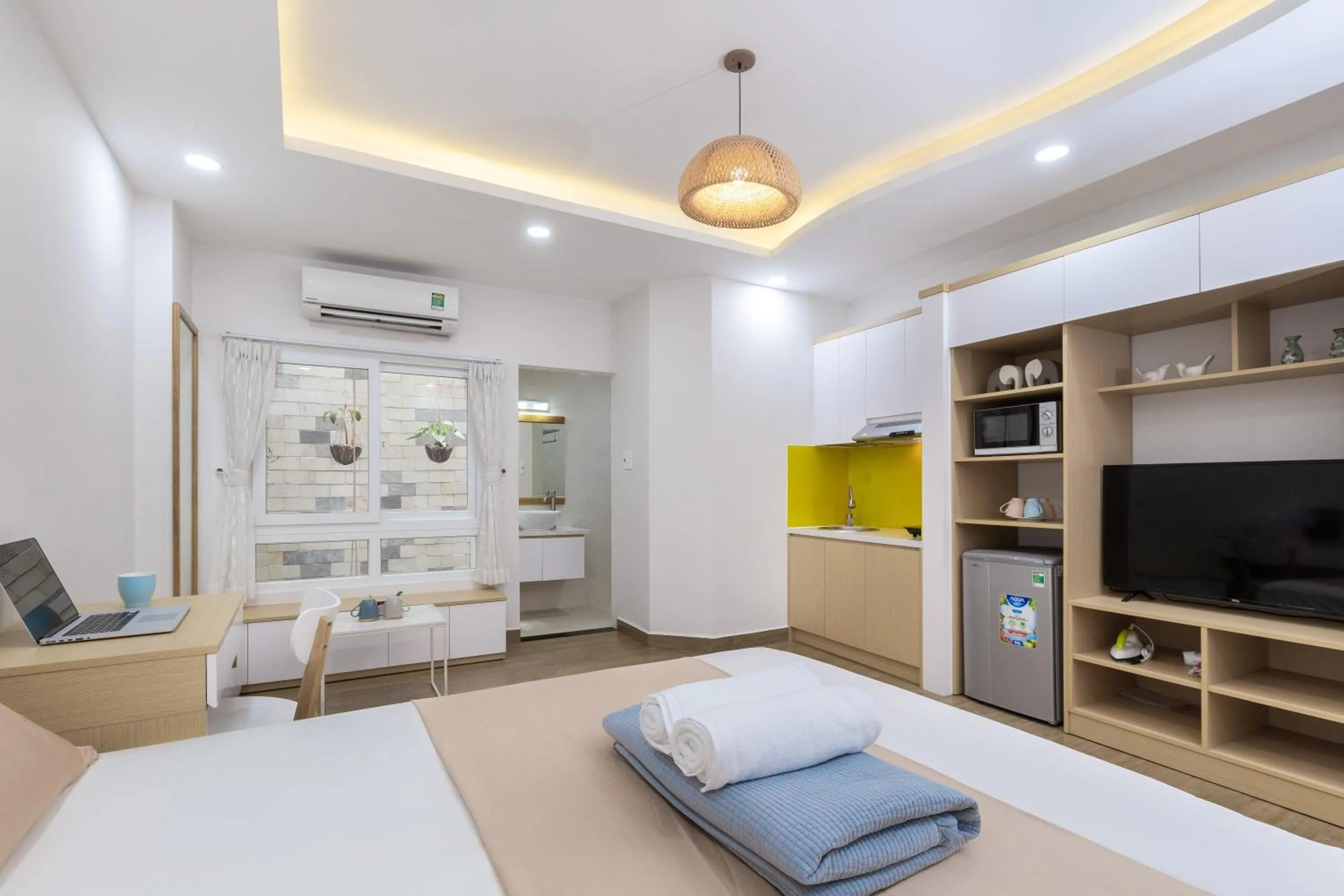 TV and multimedia, Bed in Cozrum Homes - Yoga Corner