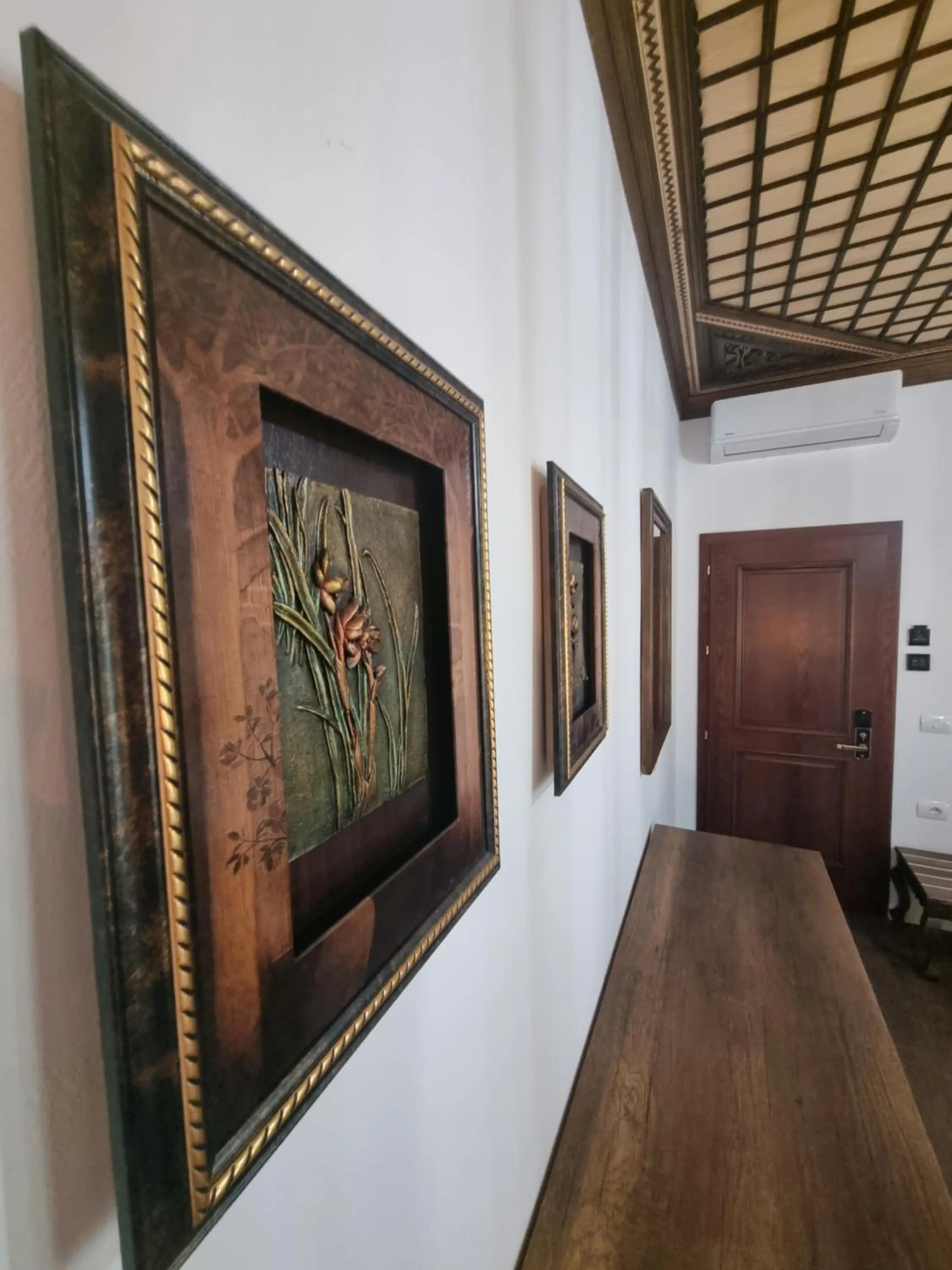 Decorative detail in HOTEL VILA TWIX