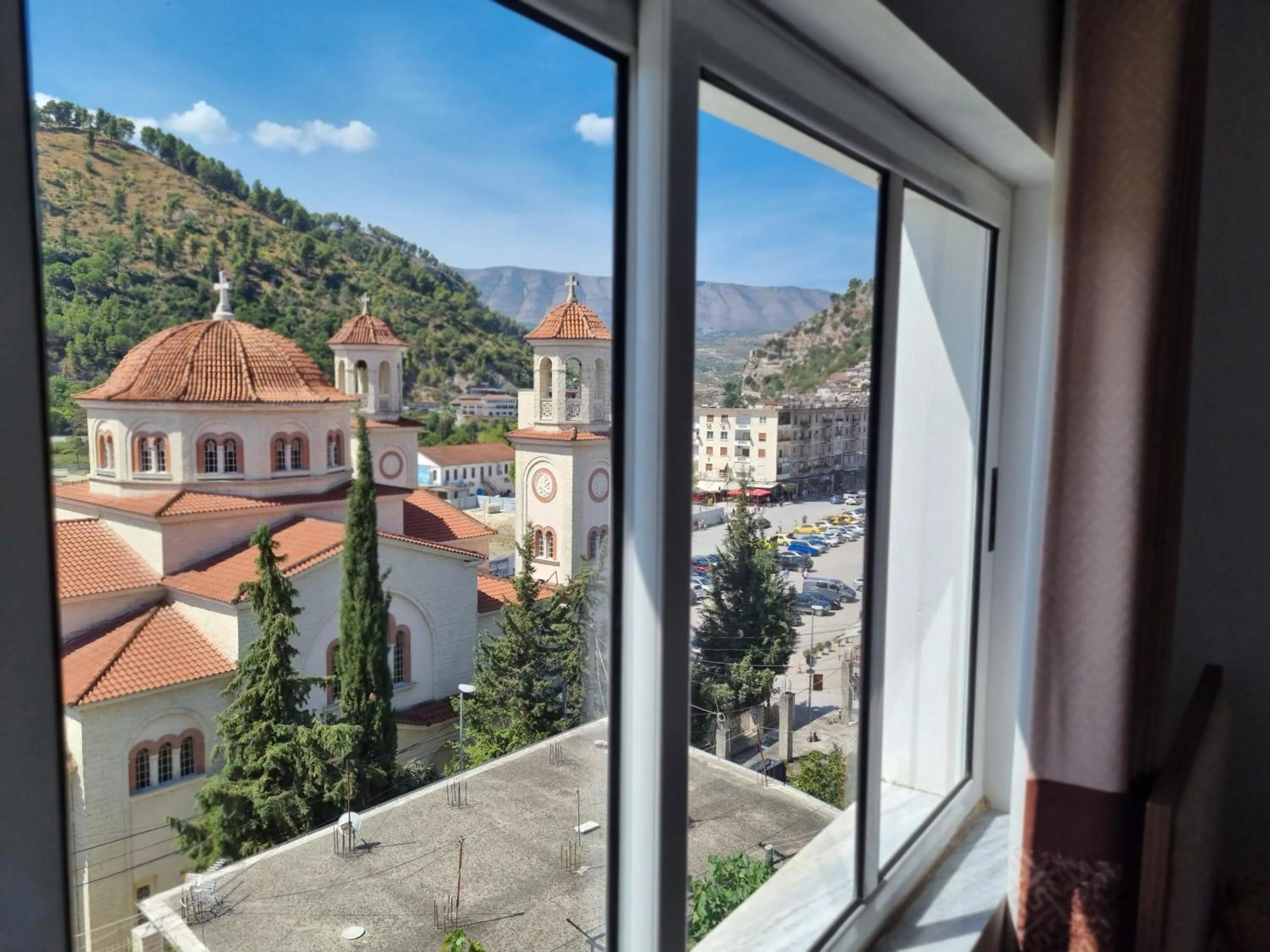 Nearby landmark in HOTEL VILA TWIX