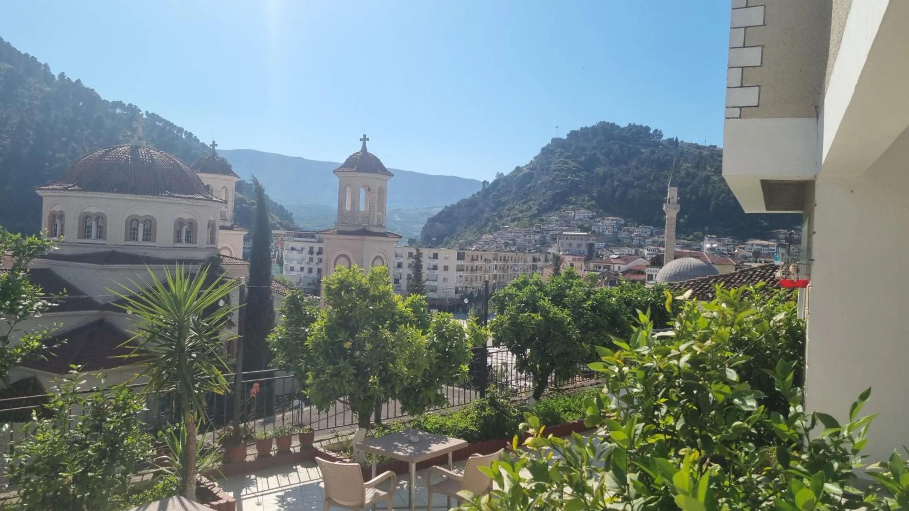 Property building in HOTEL VILA TWIX