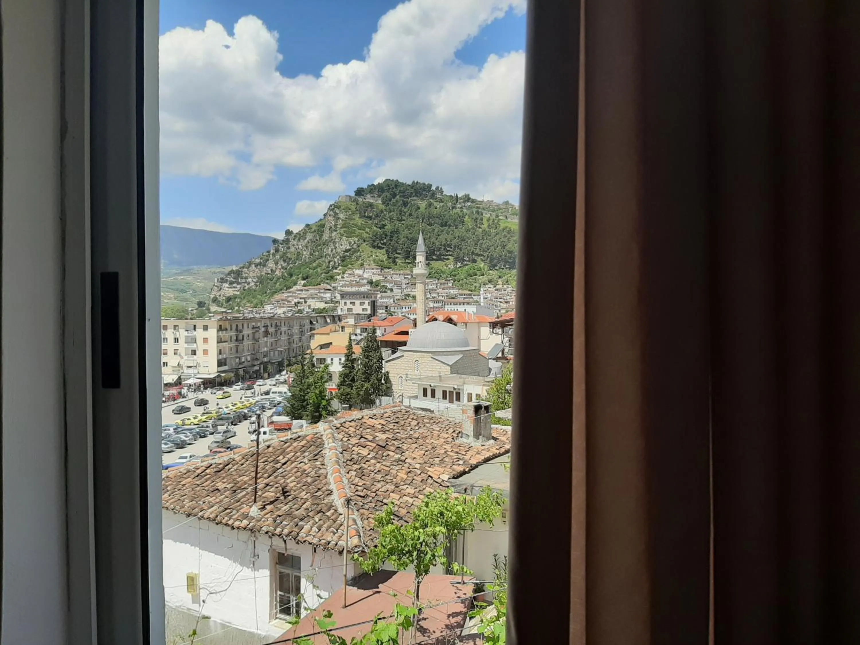 Nearby landmark in HOTEL VILA TWIX