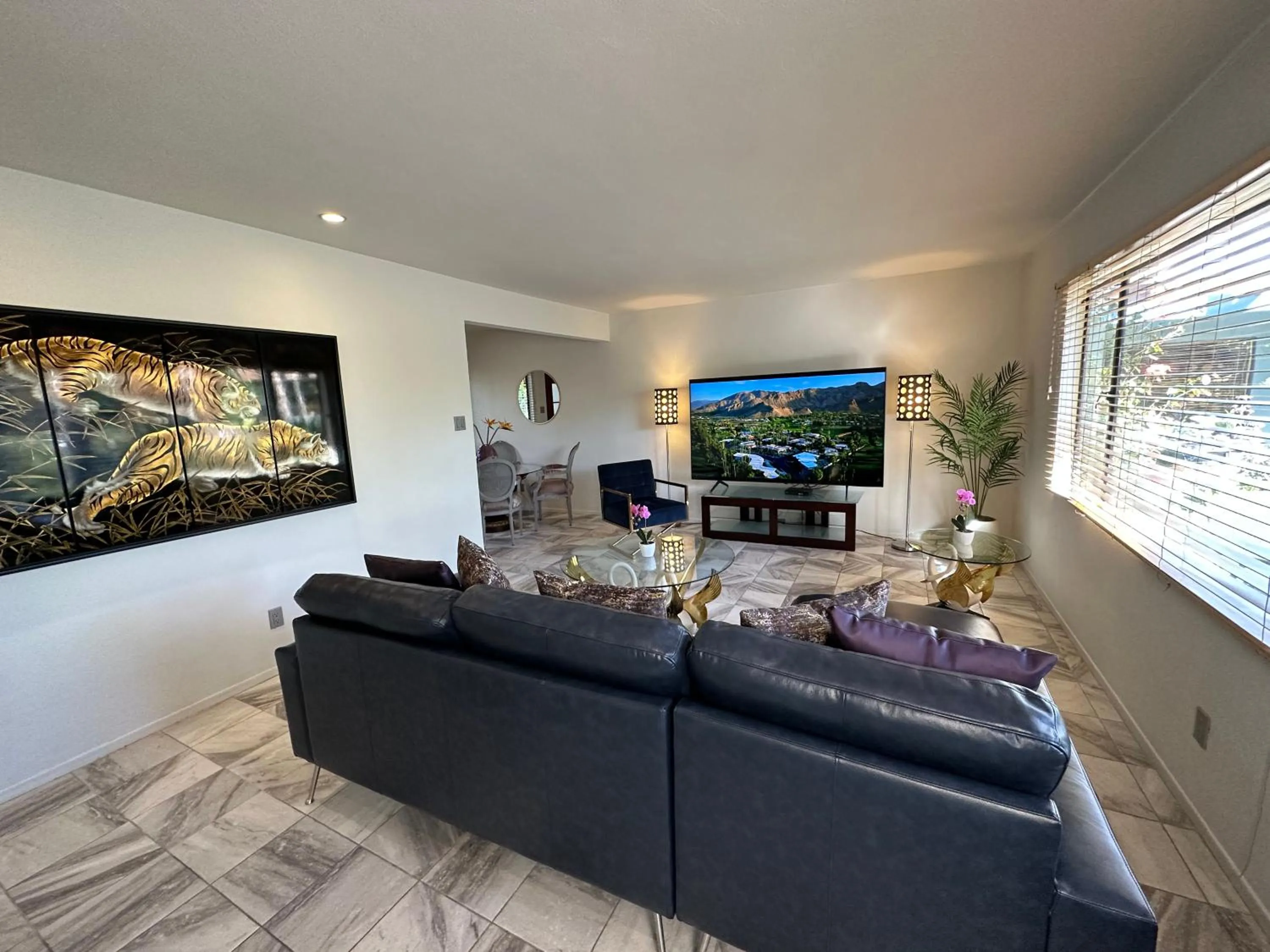 Vista Grande Resort - A Gay Men's Resort