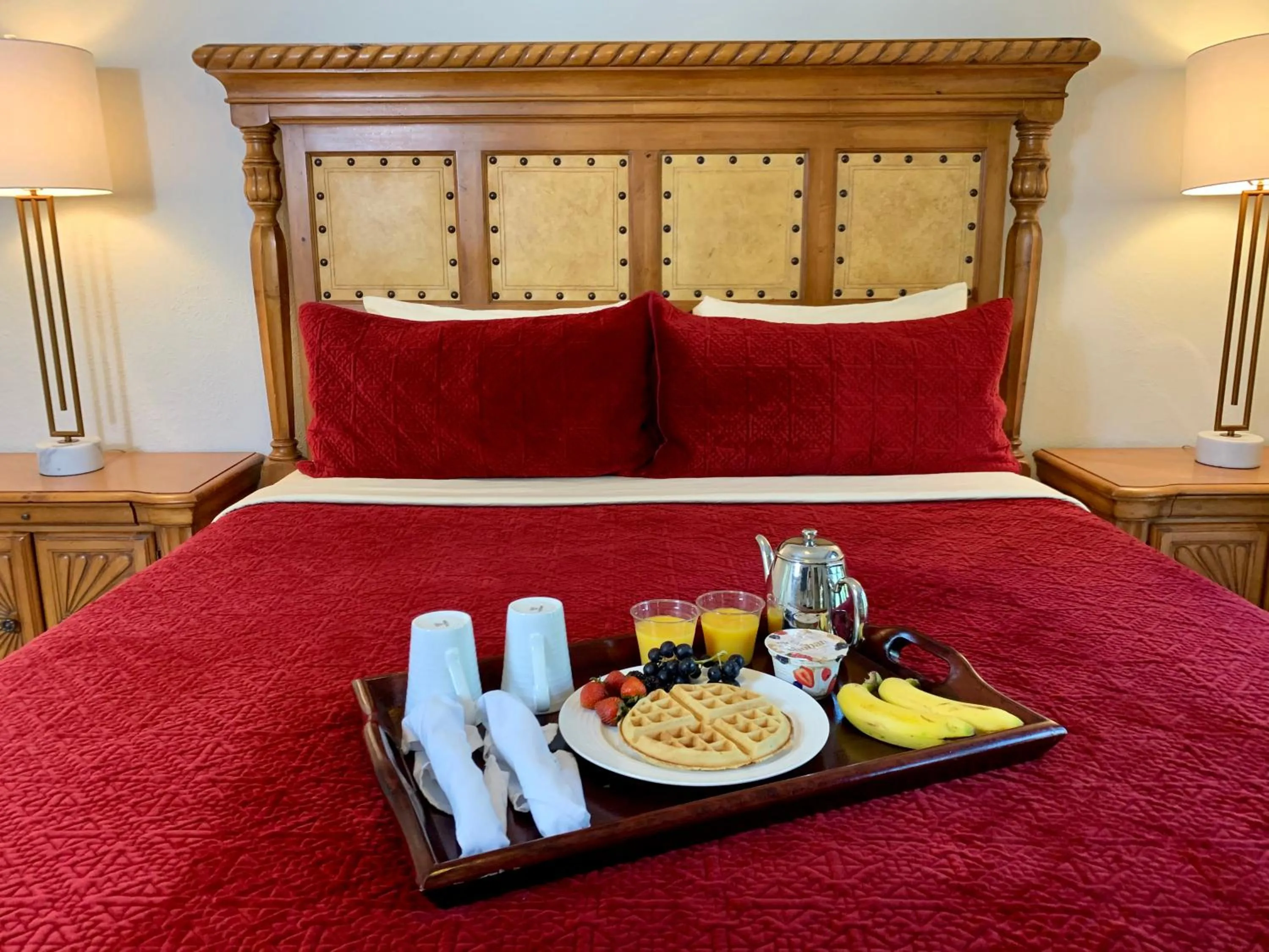 Bed in Vista Grande Resort - A Gay Men's Resort