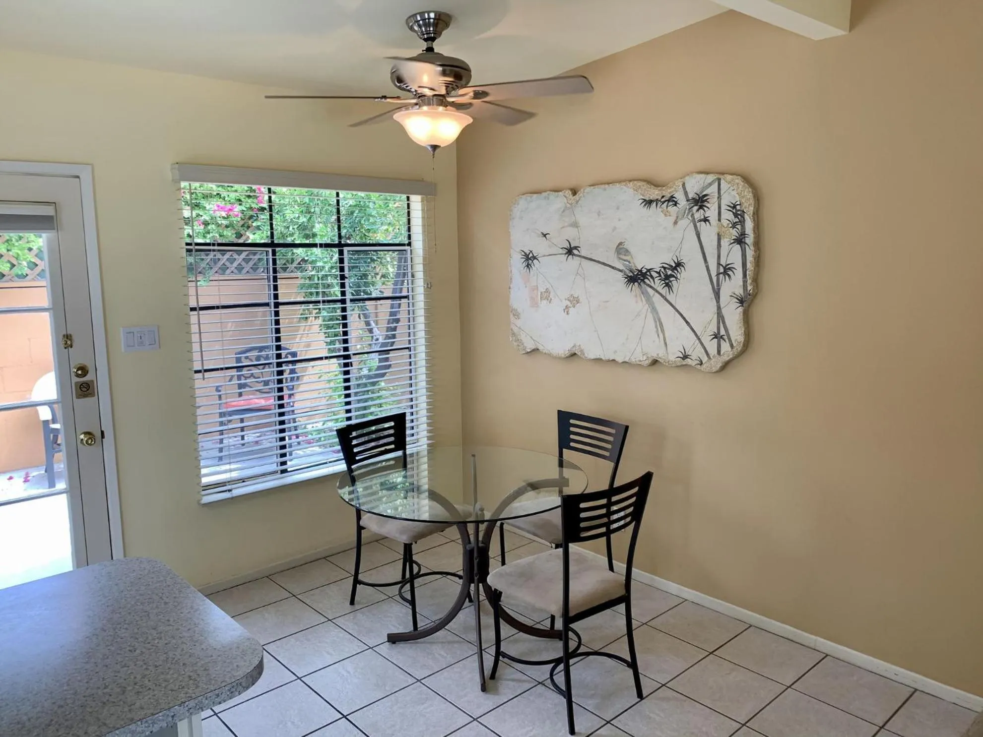 Vista Grande Resort - A Gay Men's Resort