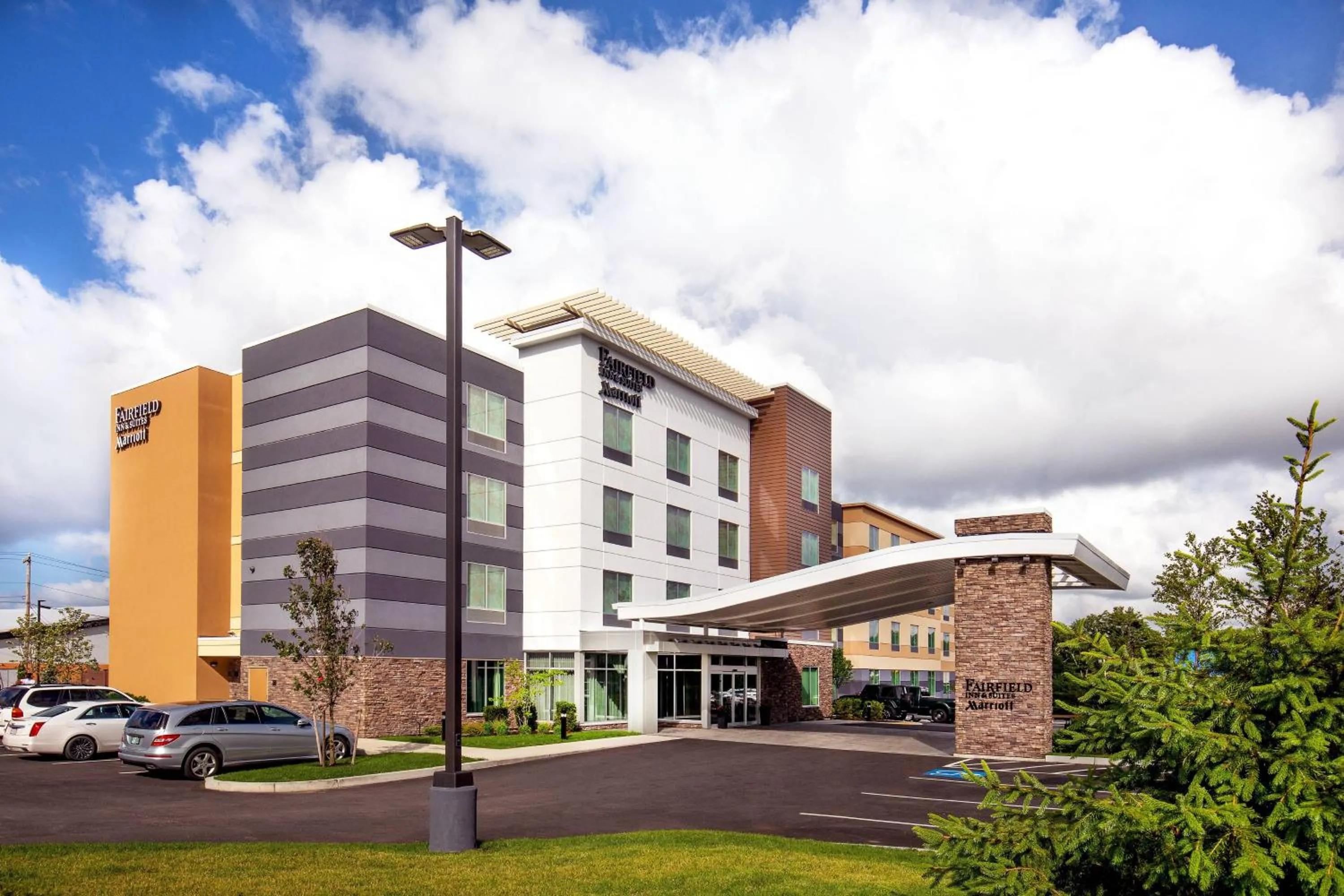 Property building in Fairfield Inn & Suites by Marriott Boston Walpole
