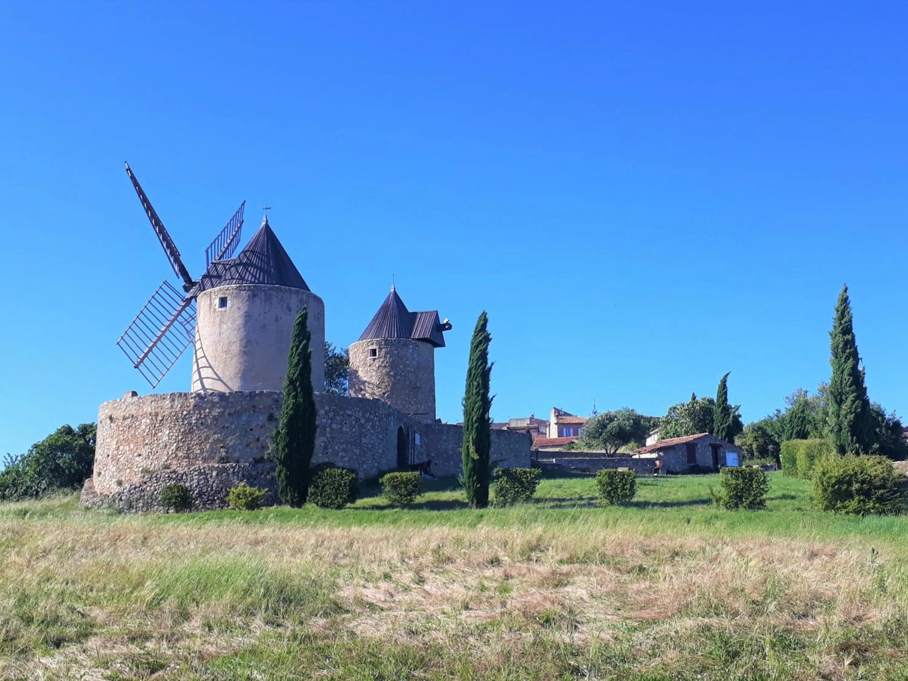 Nearby landmark in Rêve du VerDHon