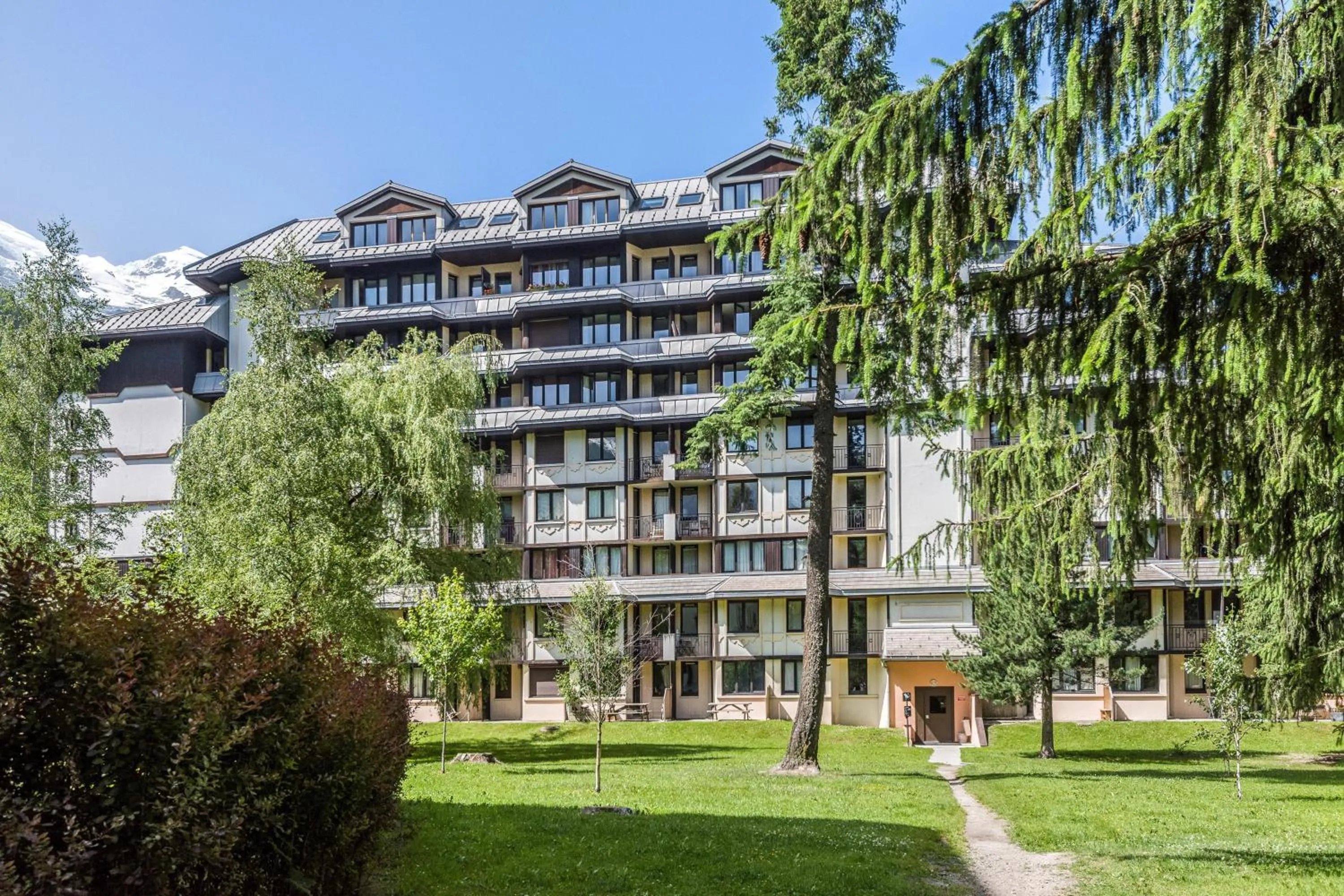 Property building in Résidence Pierre & Vacances Le Chamois Blanc