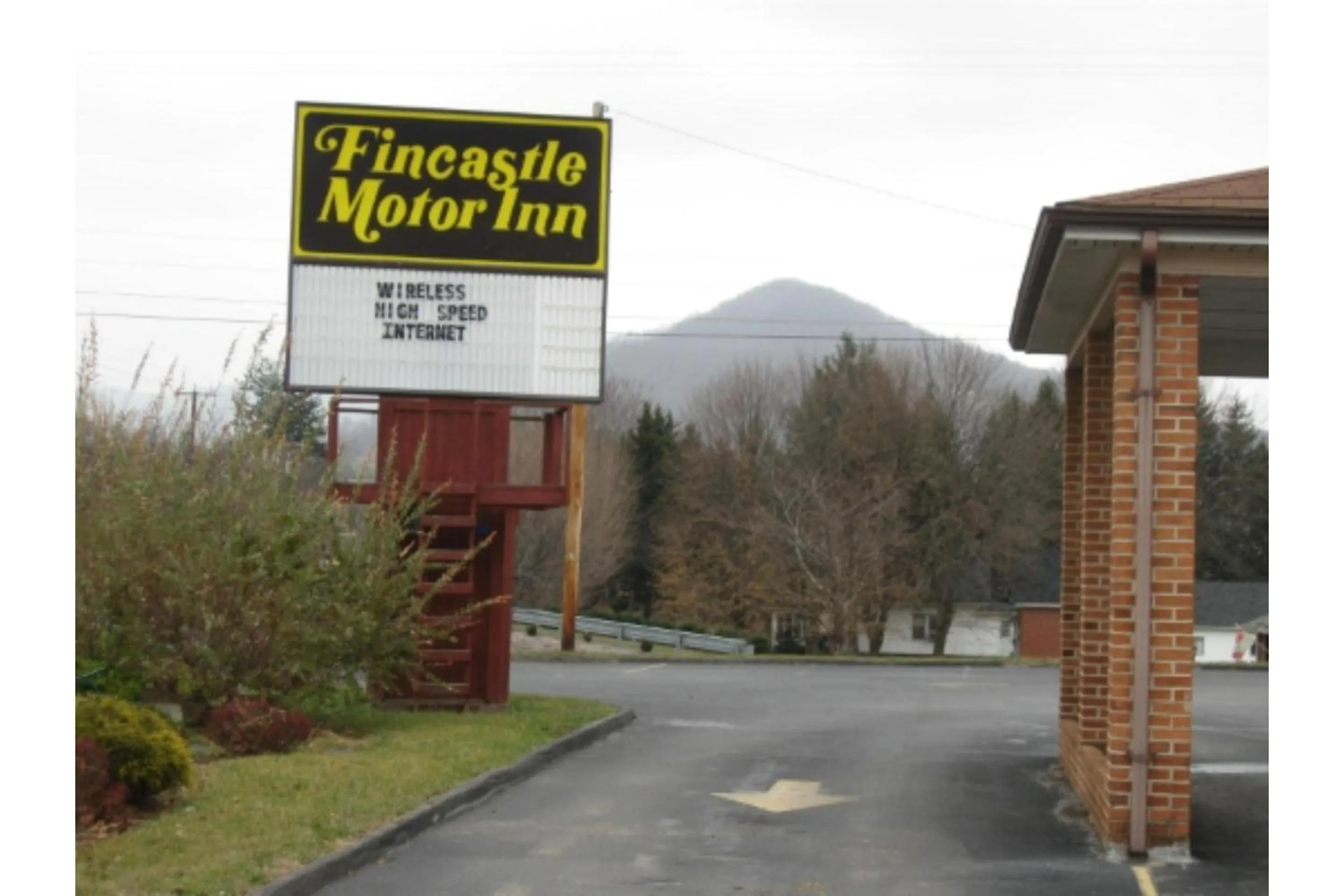 Facade/entrance in Capital O Fincastle Motor Inn Tazewell