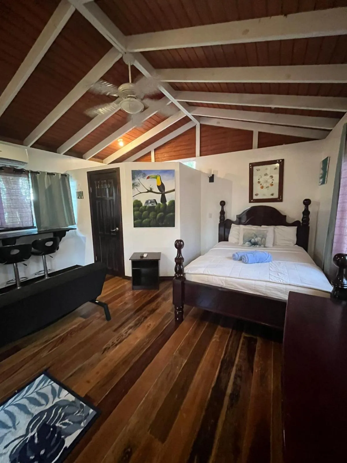 Bed in Seaside Chateau Resort