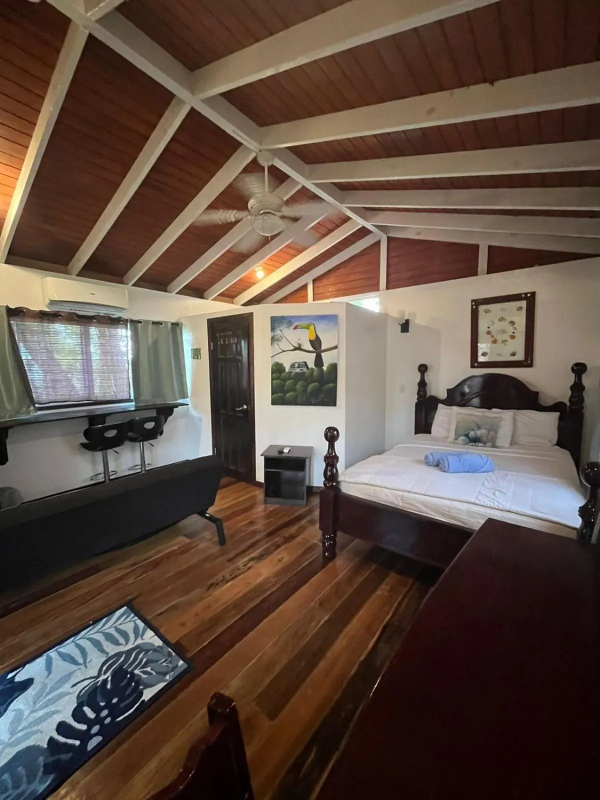 Bed in Seaside Chateau Resort