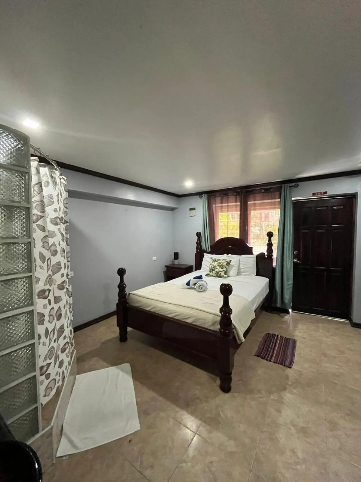 Bed in Seaside Chateau Resort