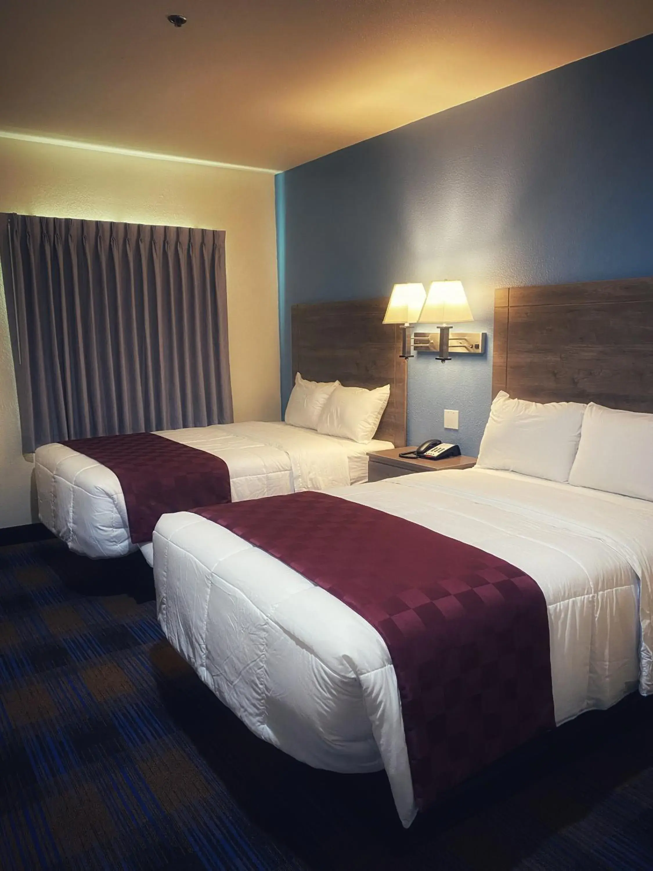 Standard Double Room in Lone Star Inn Standard Double Room in Lone Star Inn