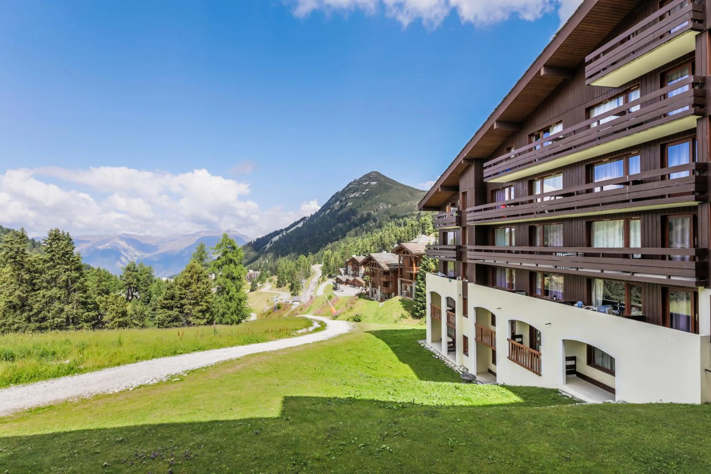 Property building in Résidence Pierre & Vacances Le Quartz