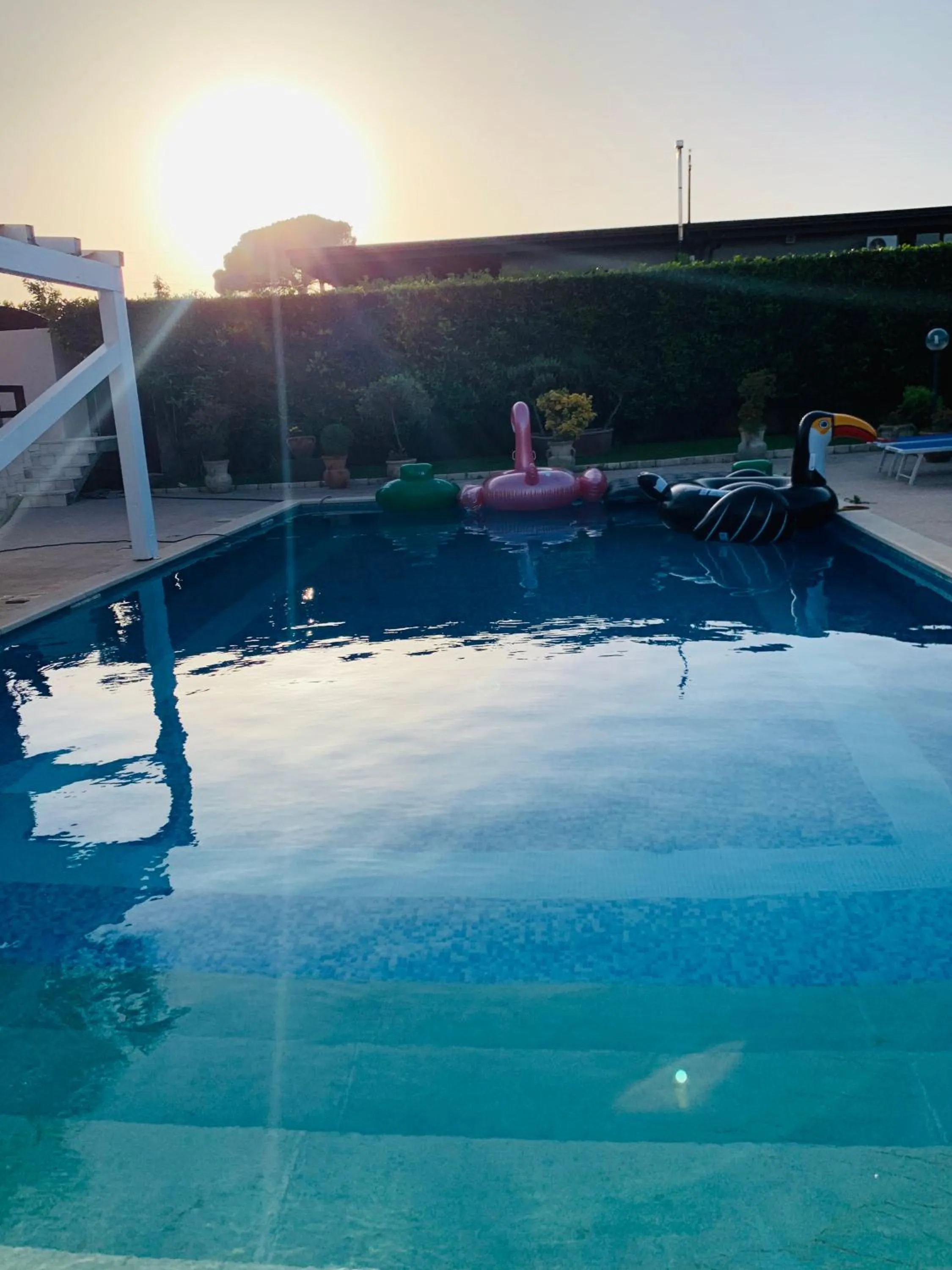 Swimming pool in Affitta camere Vittoria House