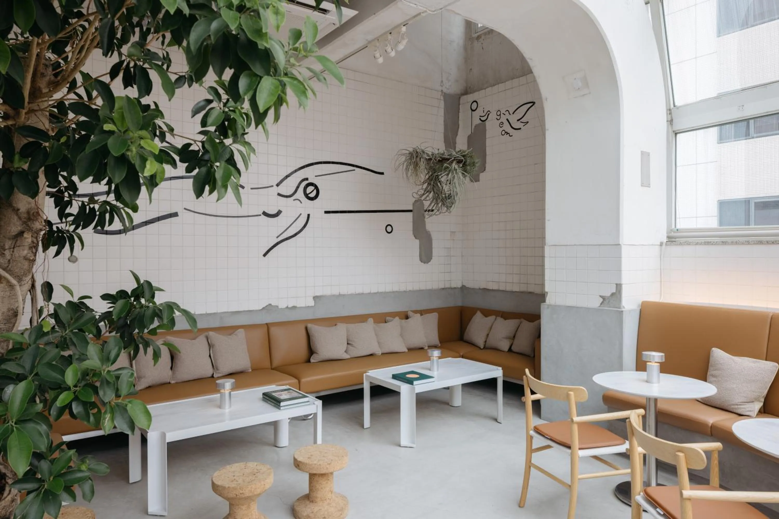 Lounge or bar in KIRO Hiroshima by THE SHARE HOTELS