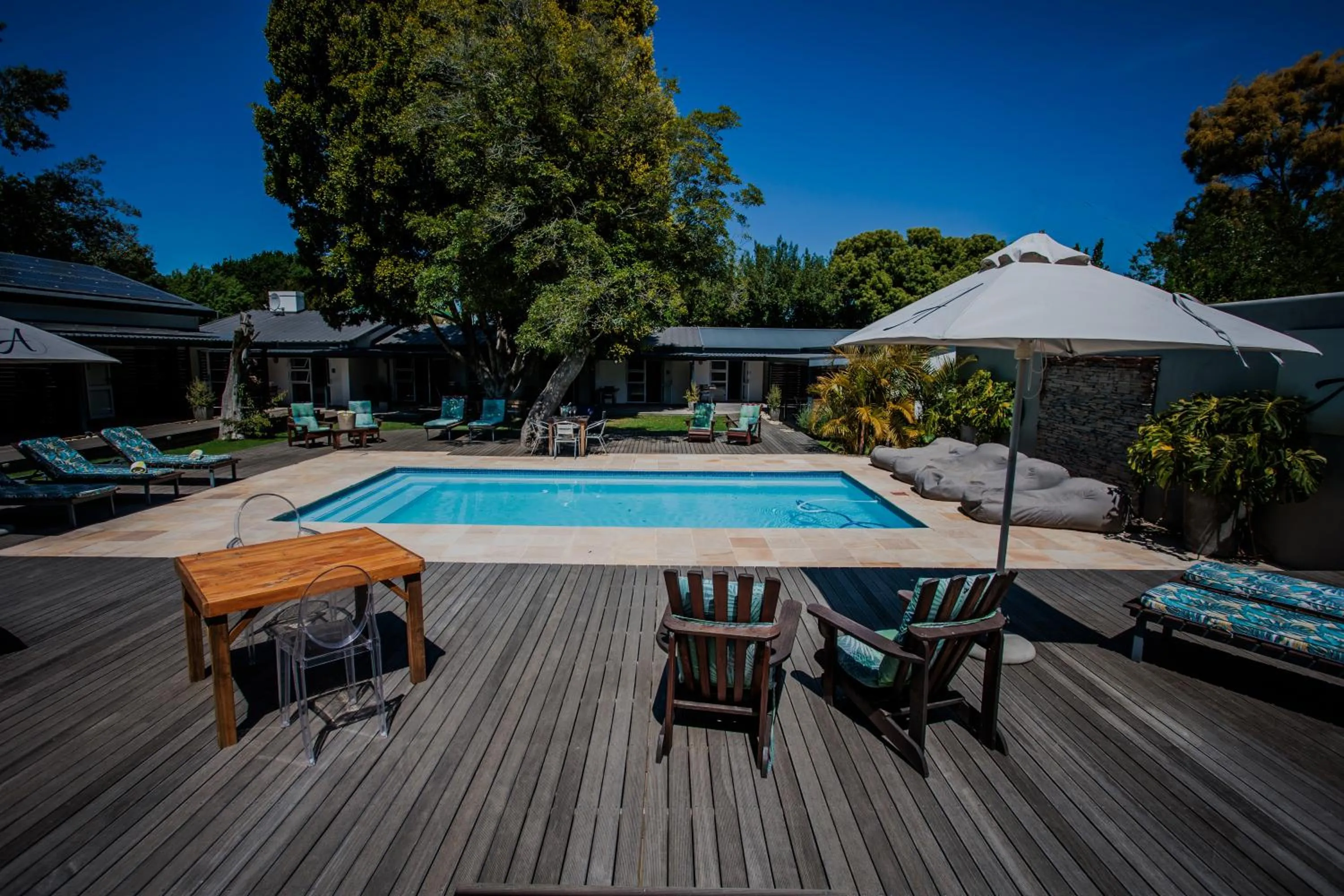 Swimming pool in Aan de Eike Guest House