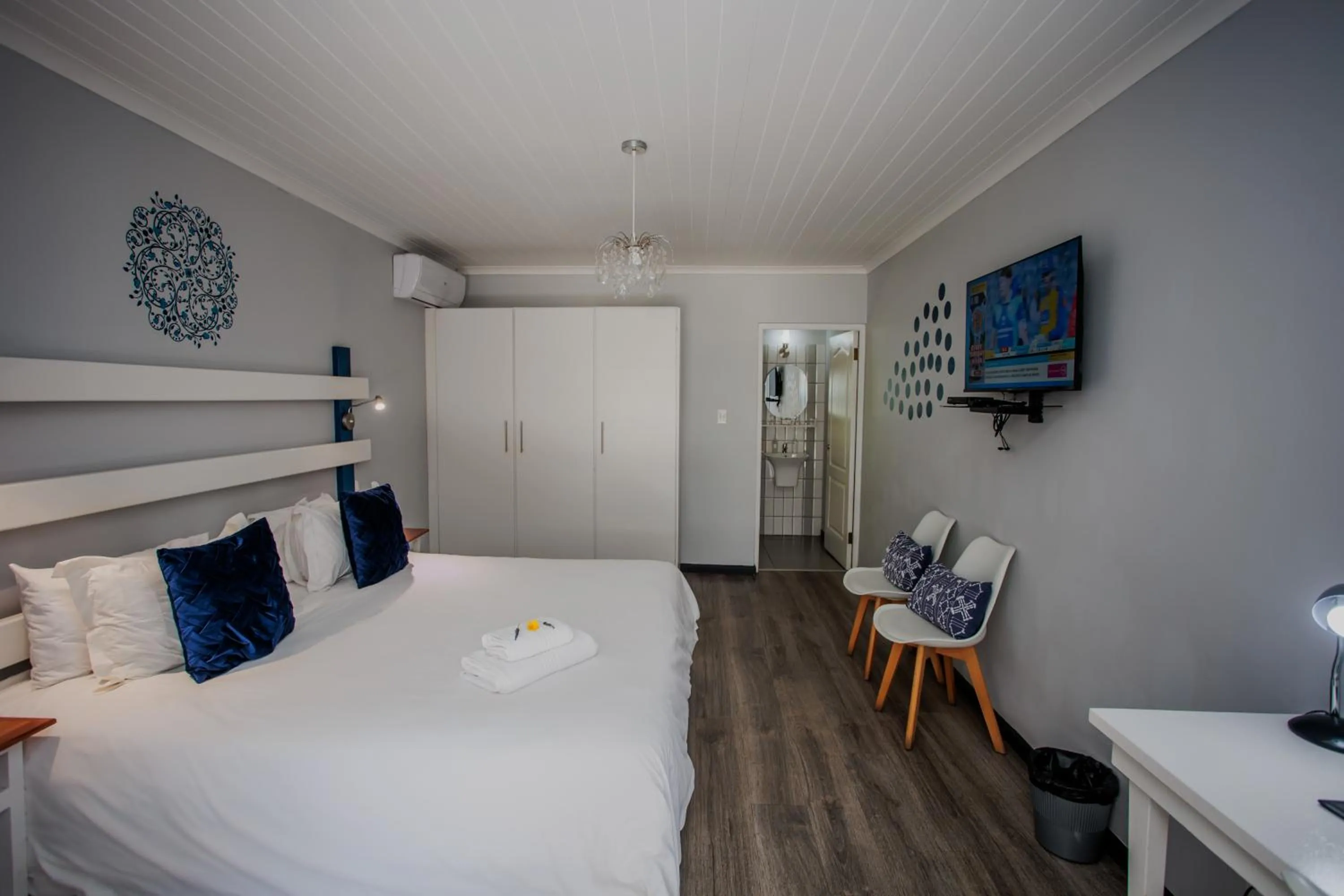 Bed in Aan de Eike Guest House