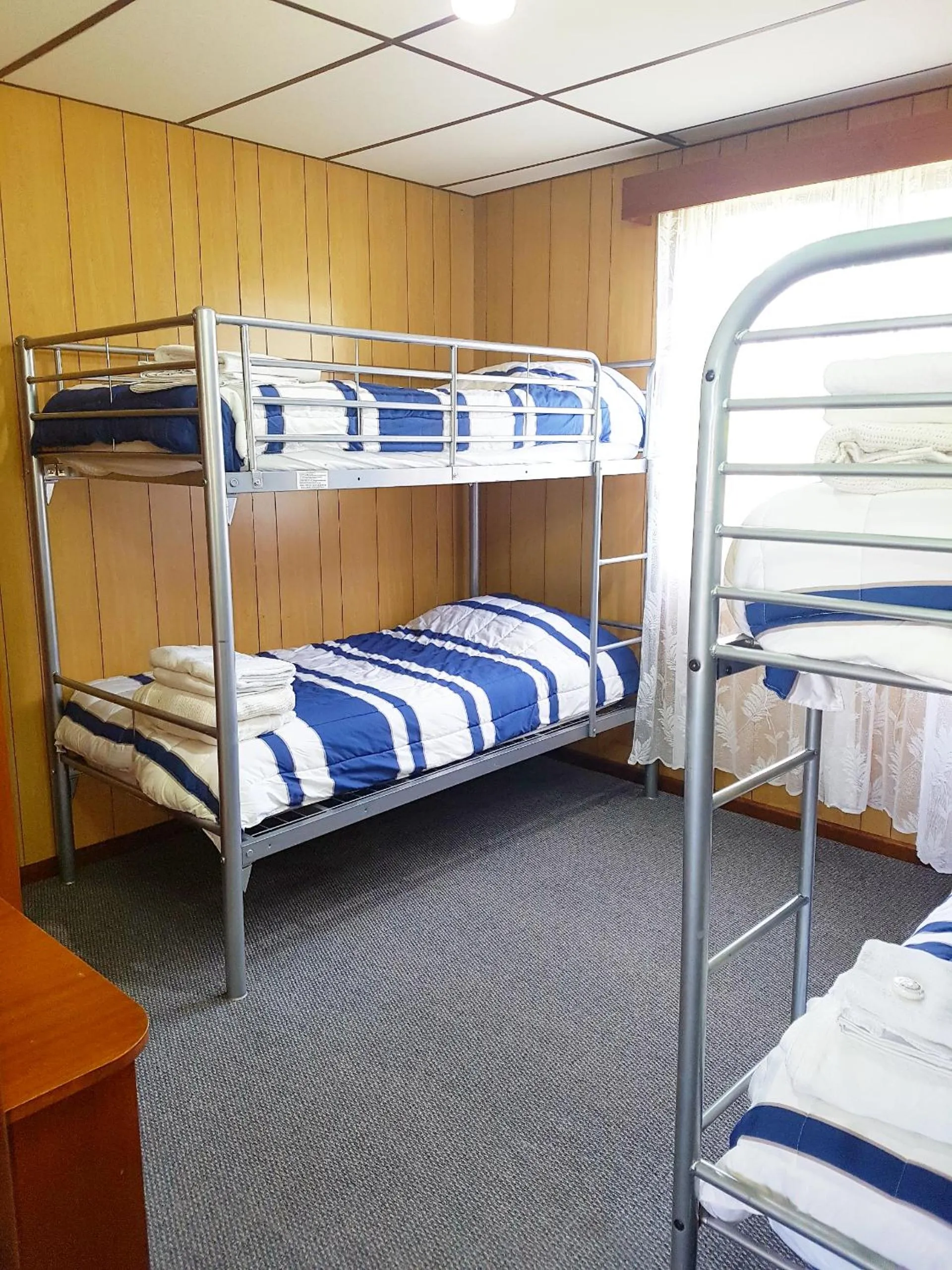 Bed in Limestone Coast Tourist Park