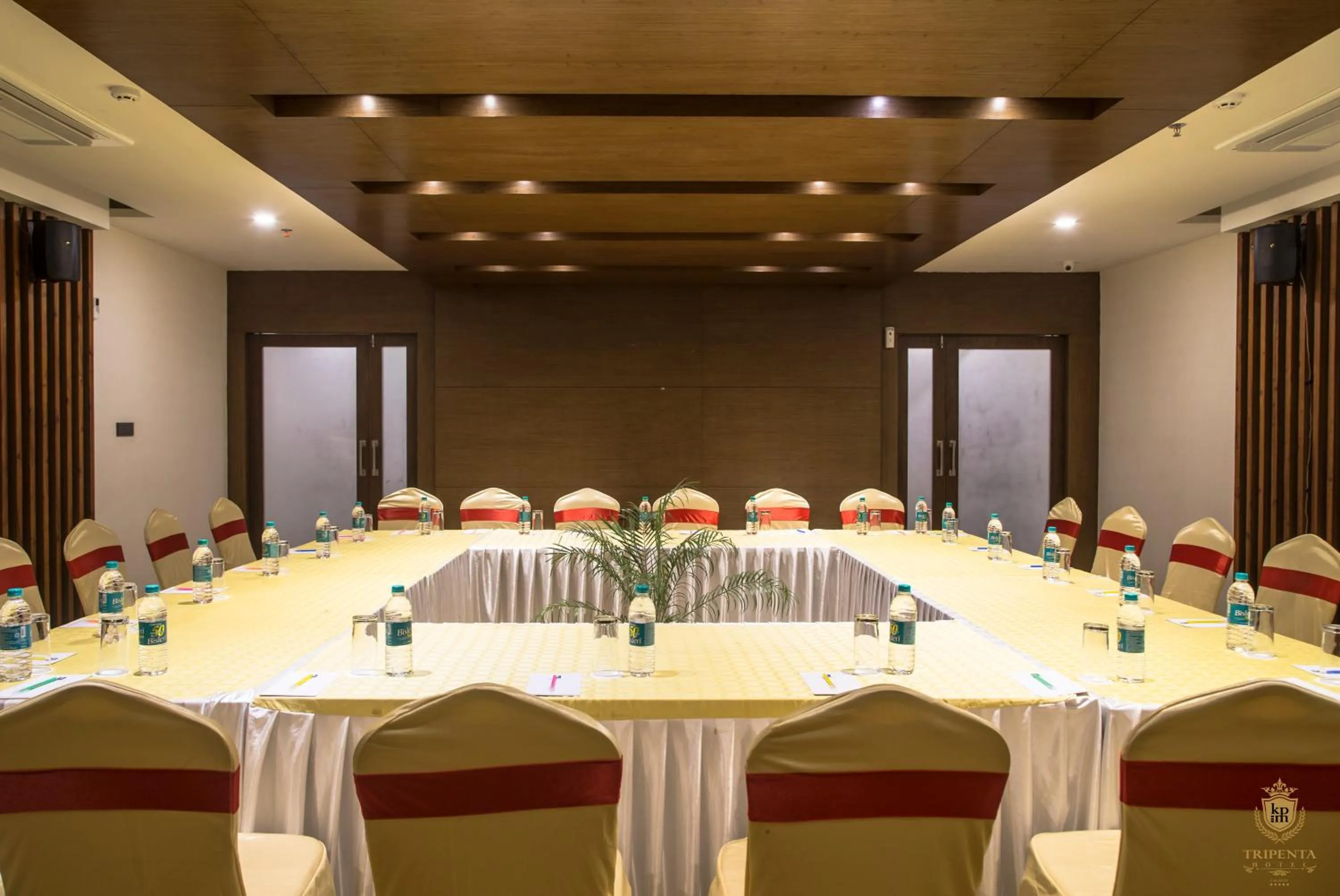 Business facilities in KPM TRIPENTA HOTEL