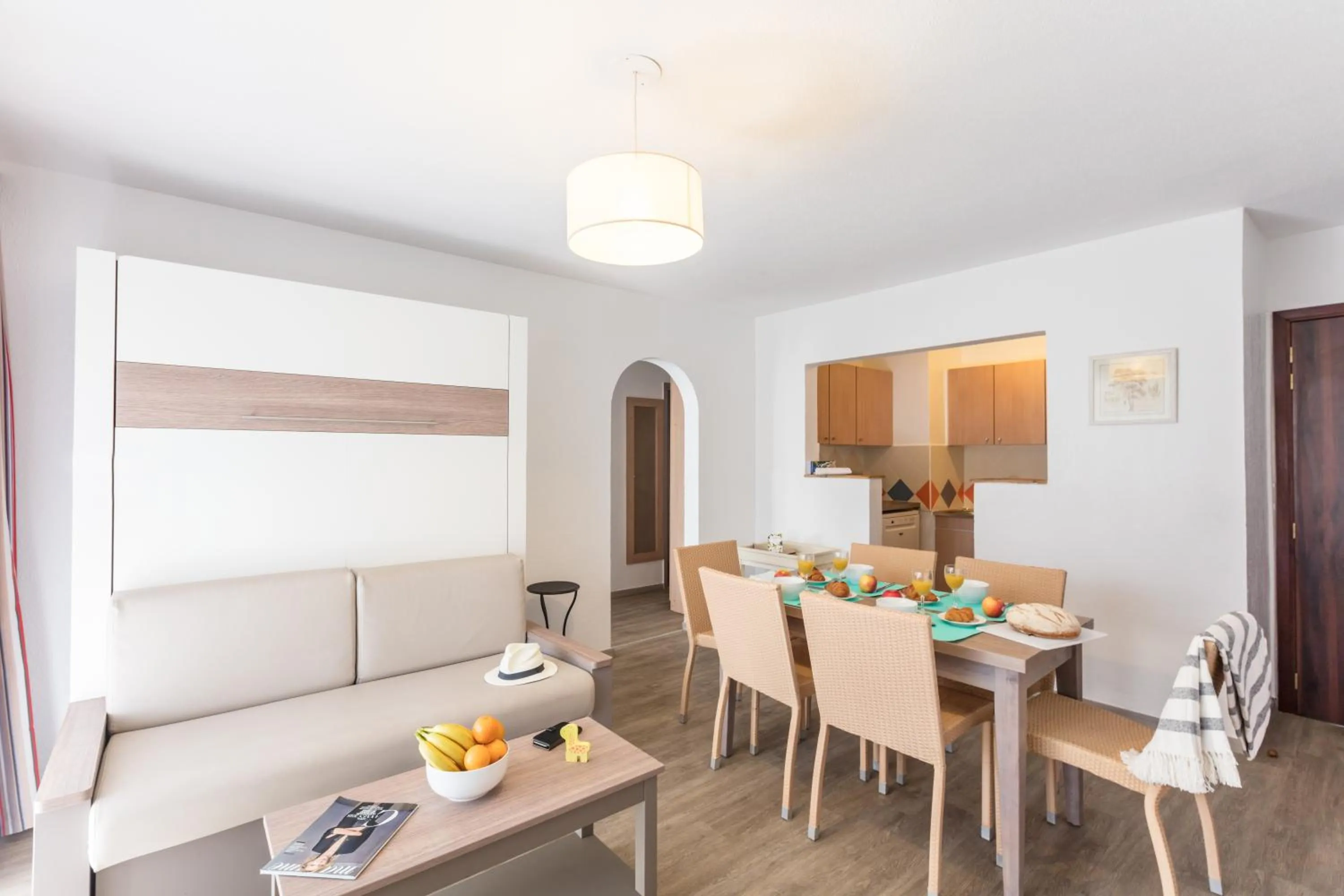 Coffee/tea facilities in Résidence Pierre & Vacances Les Platanes