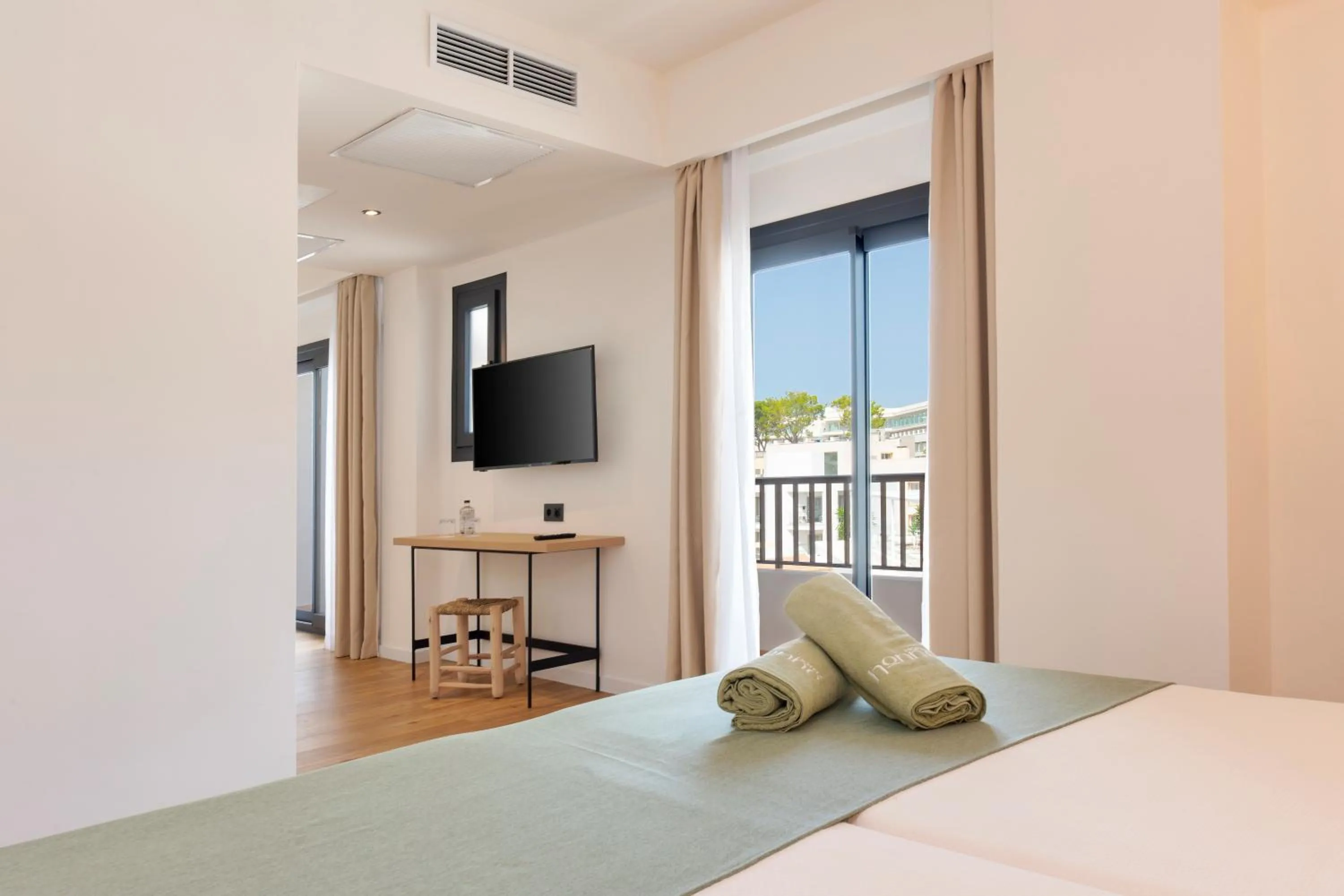 Bedroom, Bed in Copaiba by Honne Hotels - Adults Only