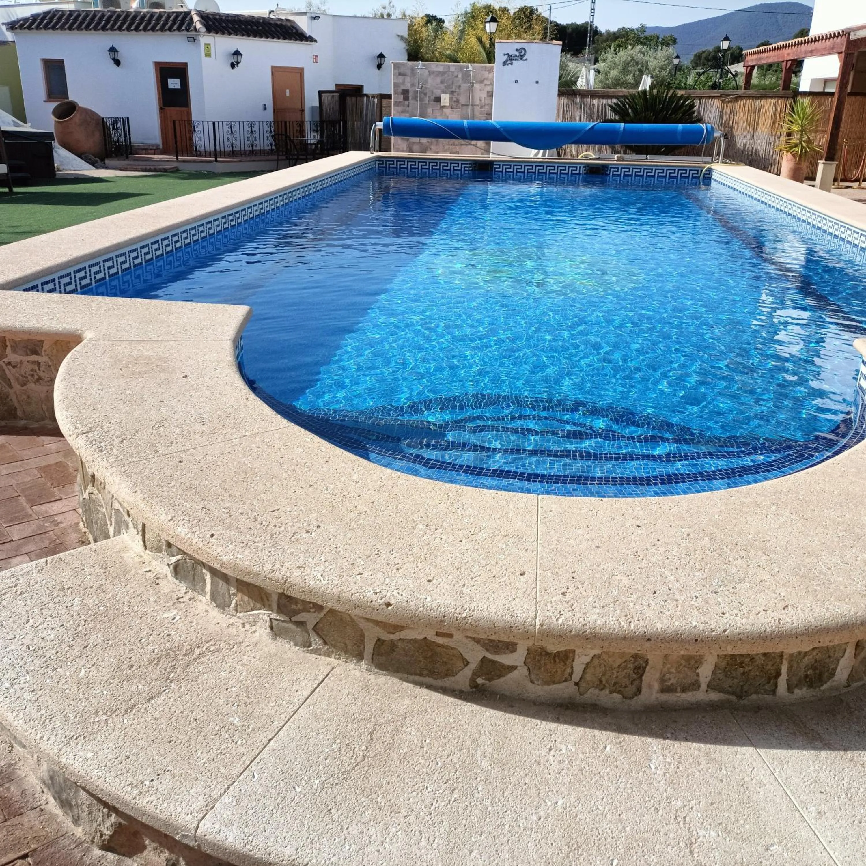 Swimming pool in Artmonia