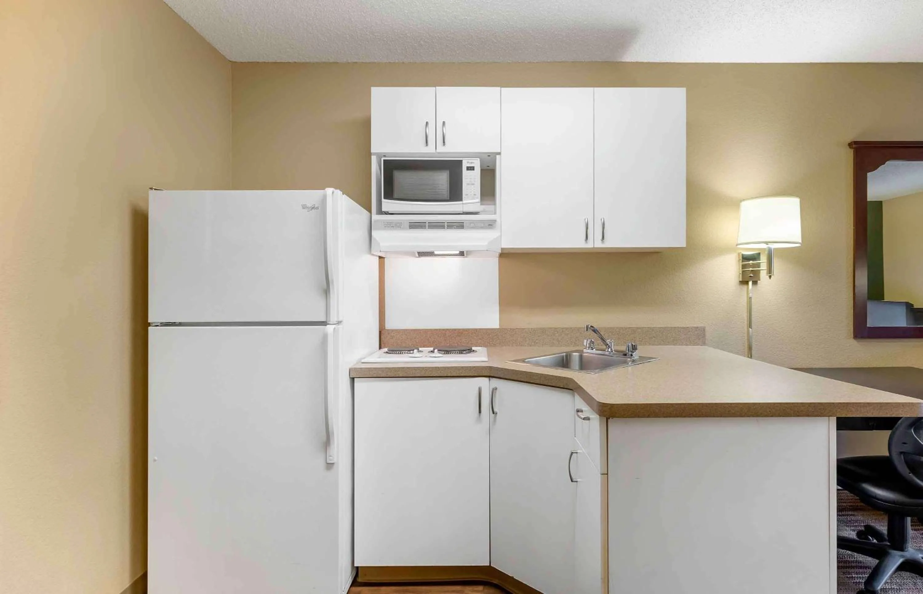 Kitchen or kitchenette in Extended Stay America Suites - Billings - West End