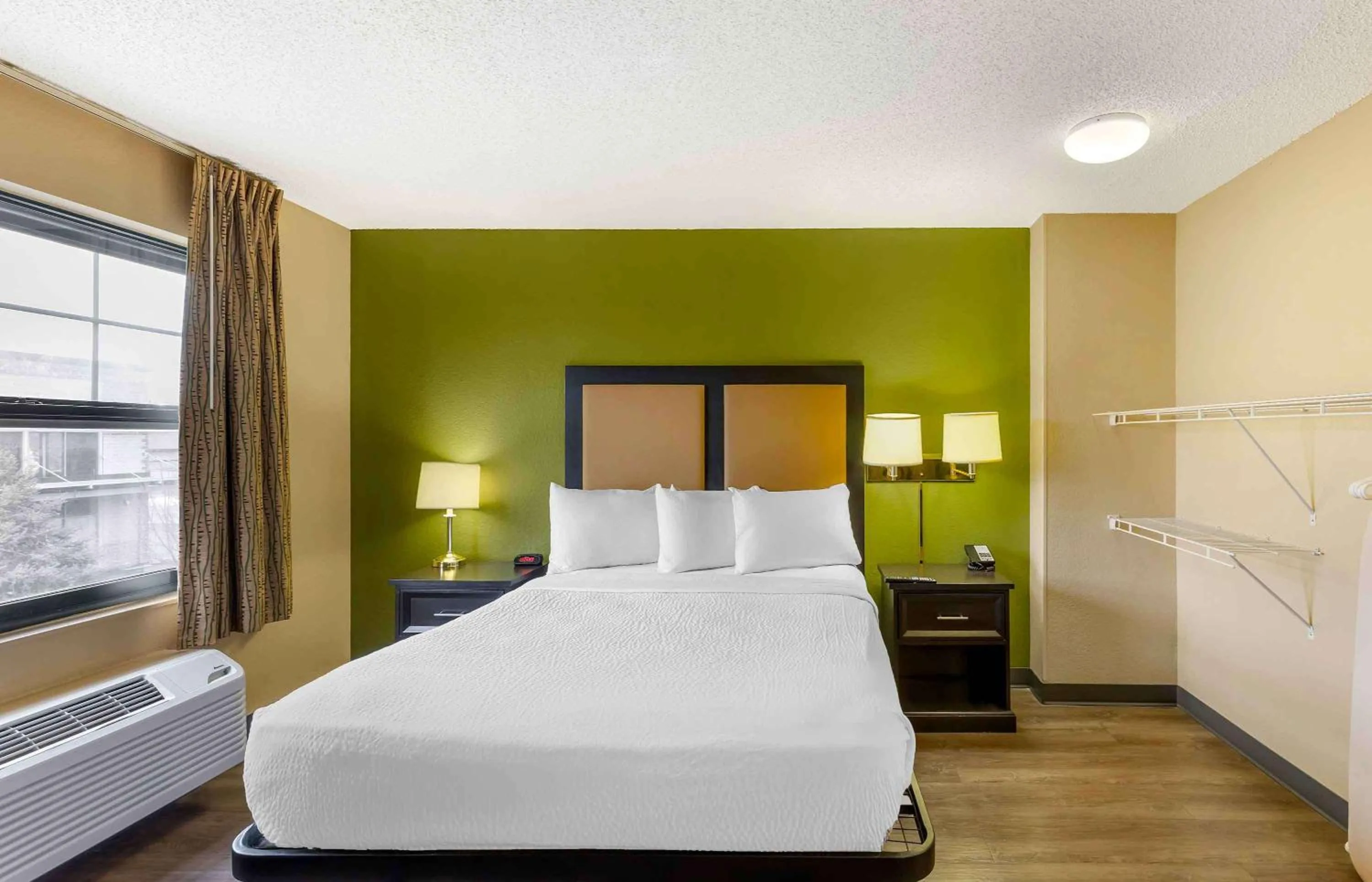 Bedroom, Bed in Extended Stay America Suites - Billings - West End