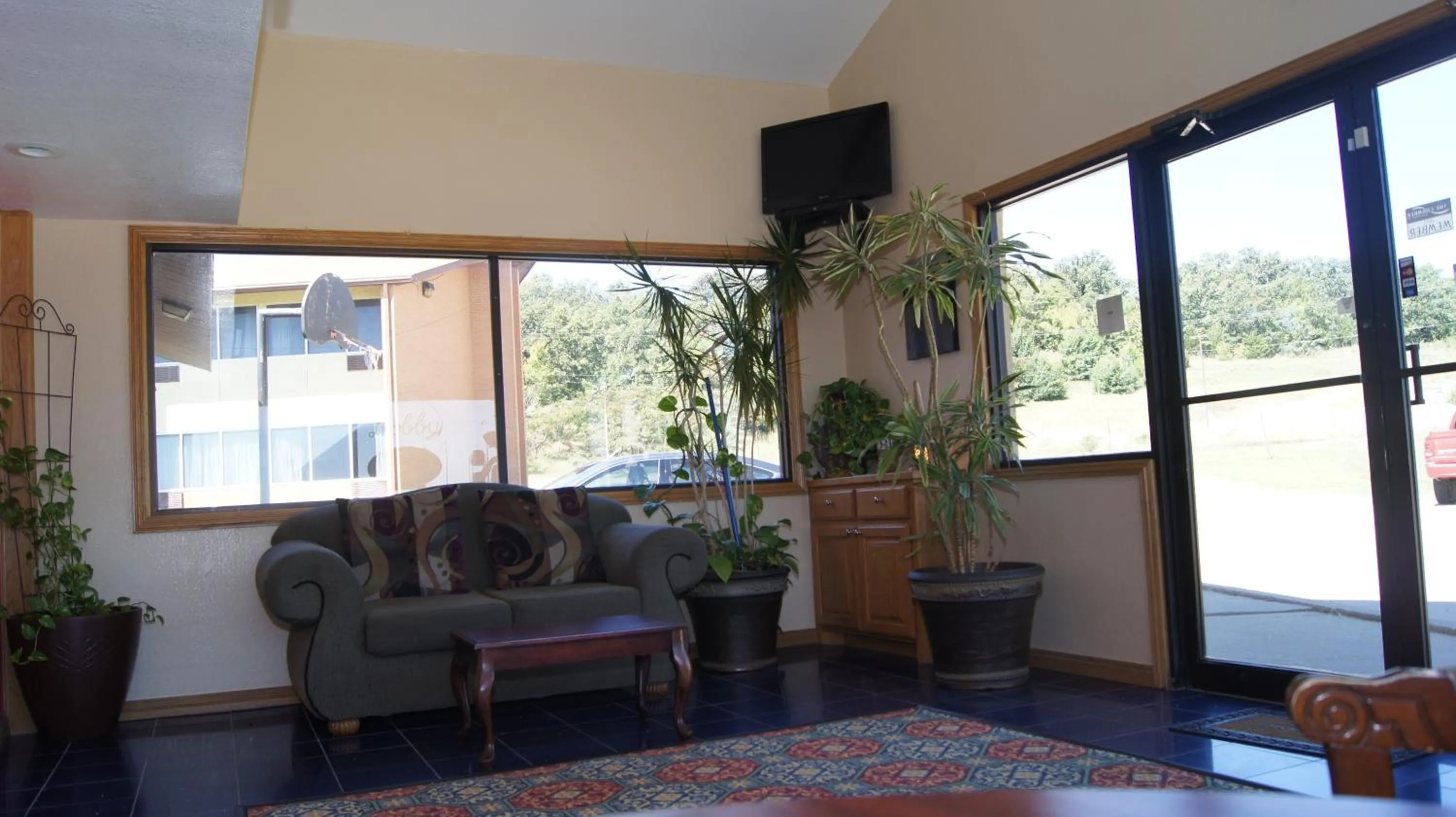 Lobby or reception in Holiday Lodge & Suites