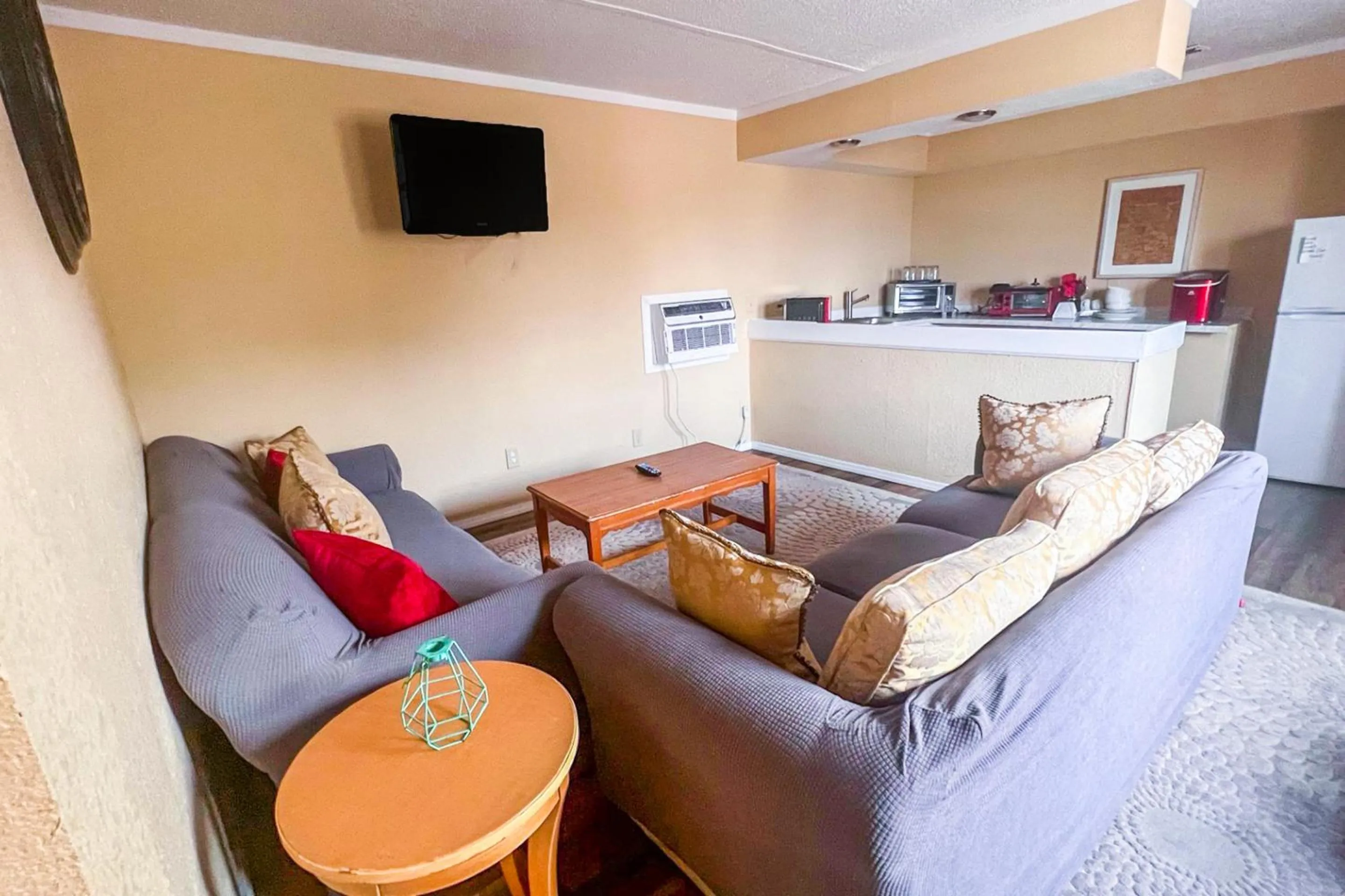 Area and facilities in Crepe Myrtle by OYO