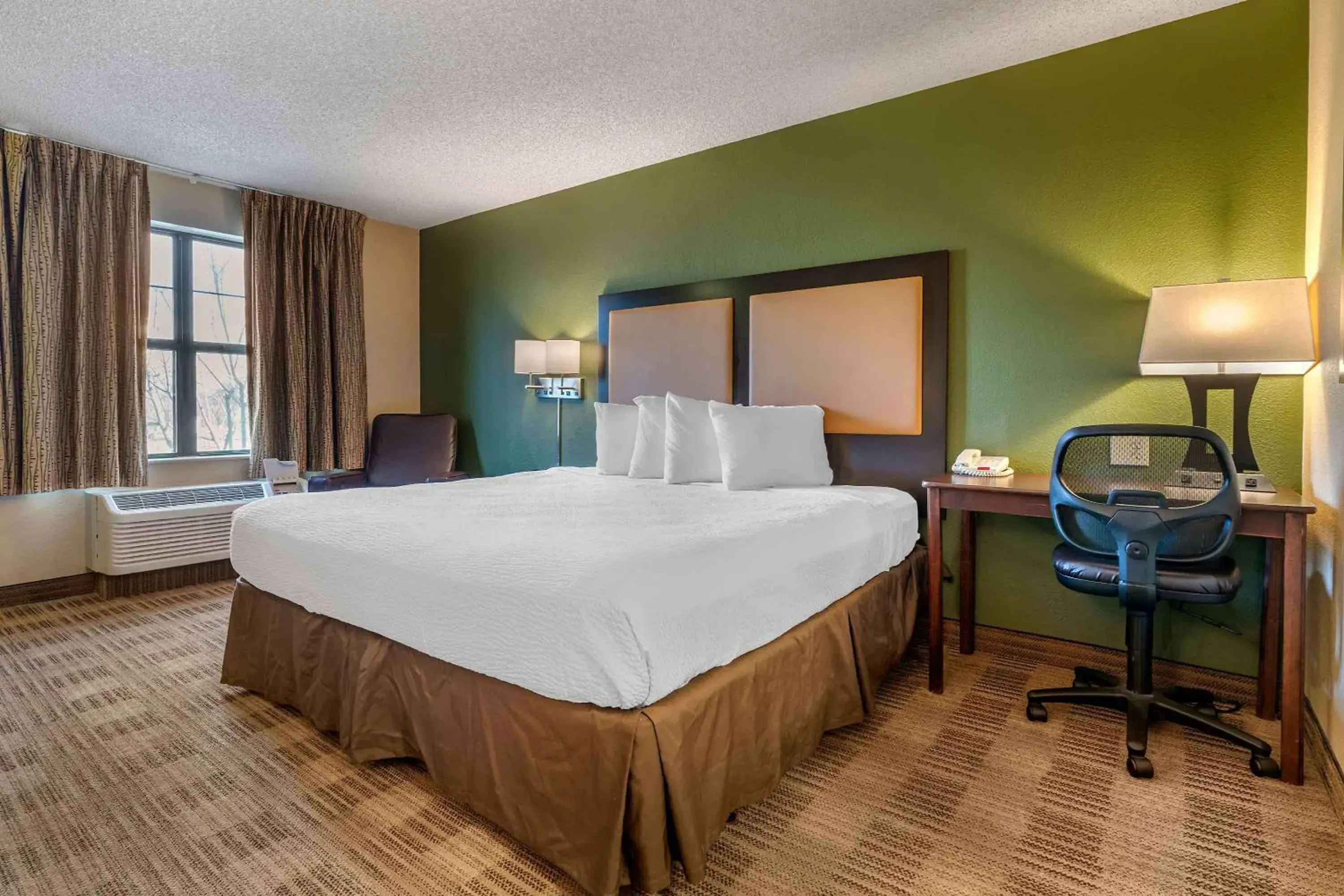 Studio with 1 King Bed - Non-Smoking in Extended Stay America Suites - Sacramento - West Sacramento Studio with 1 King Bed - Non-Smoking in Extended Stay America Suites - Sacramento - West Sacramento
