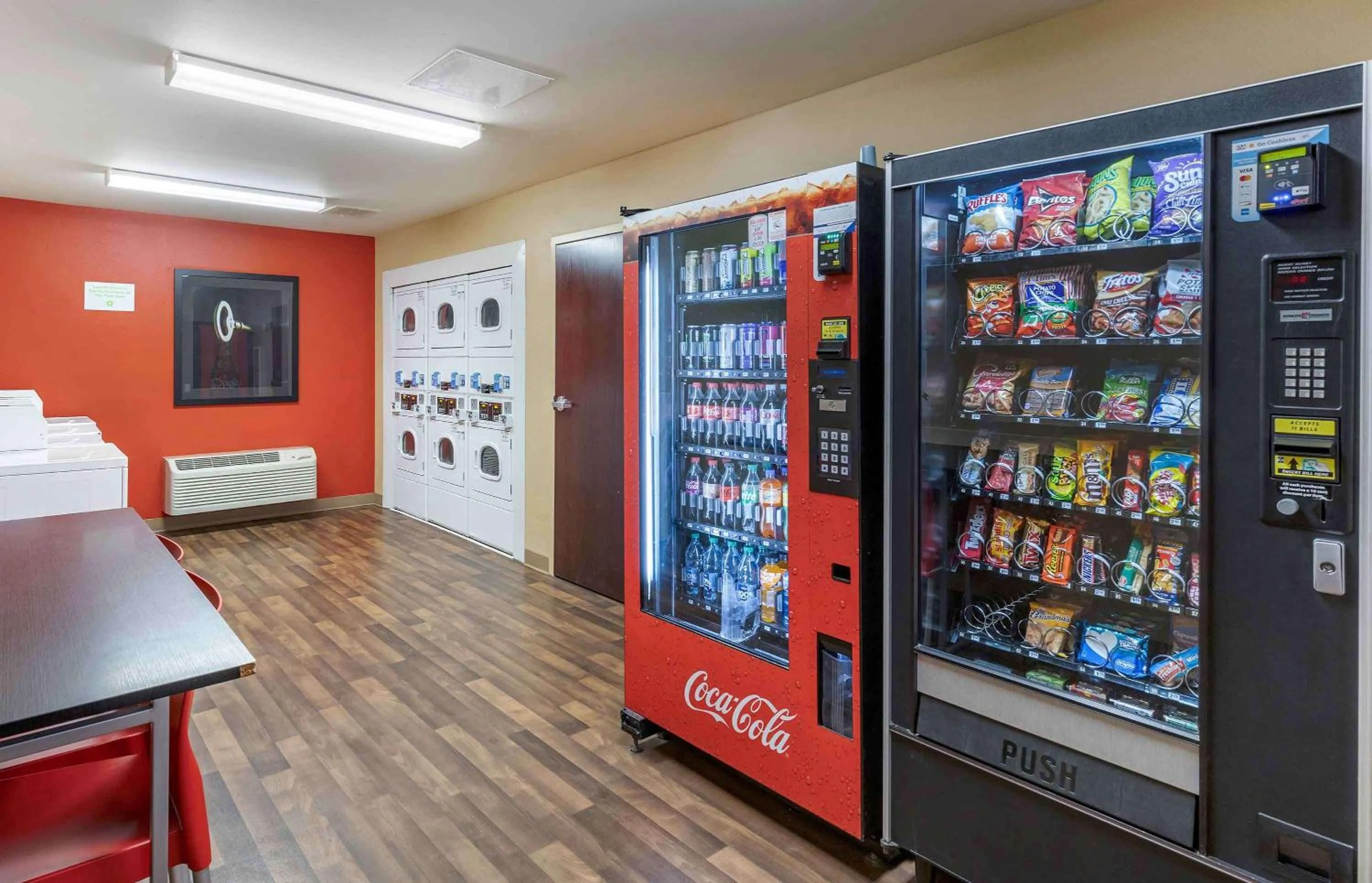 Property building in Extended Stay America Suites - Great Falls - Missouri River