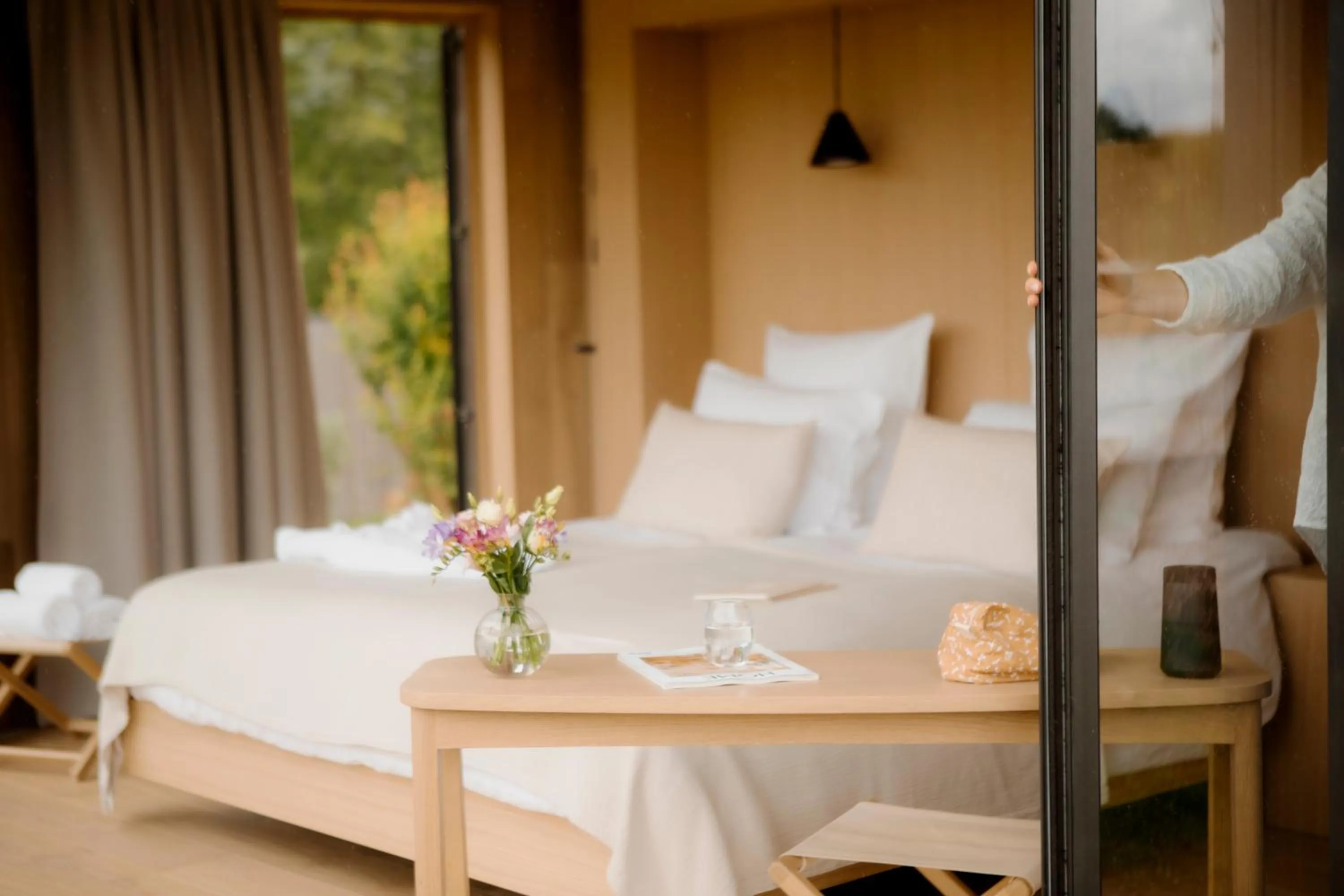 Bed in Tomette Singulière