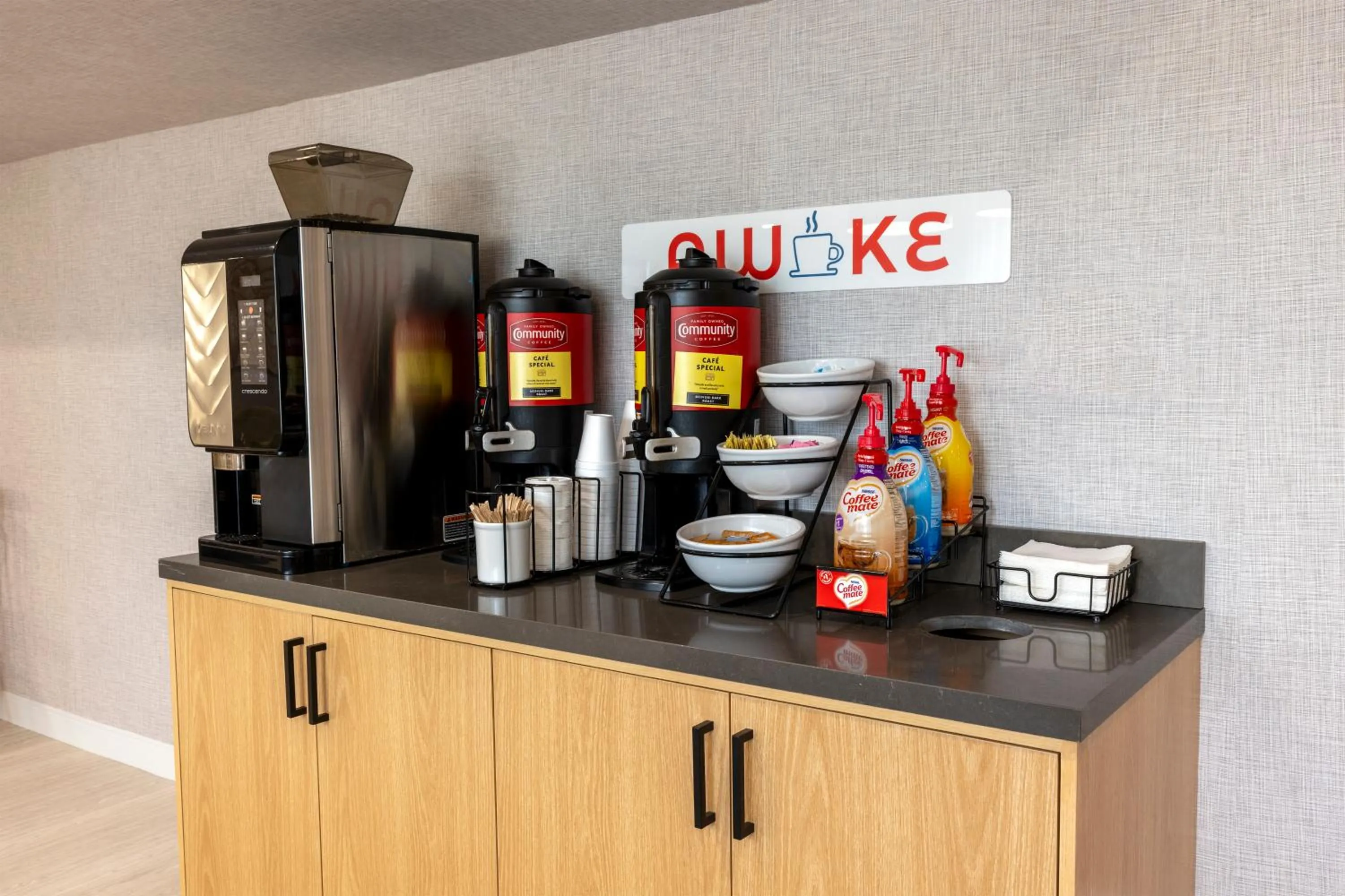 Coffee/tea facilities in Sonesta ES Suites Lafayette Airport Extended Stay