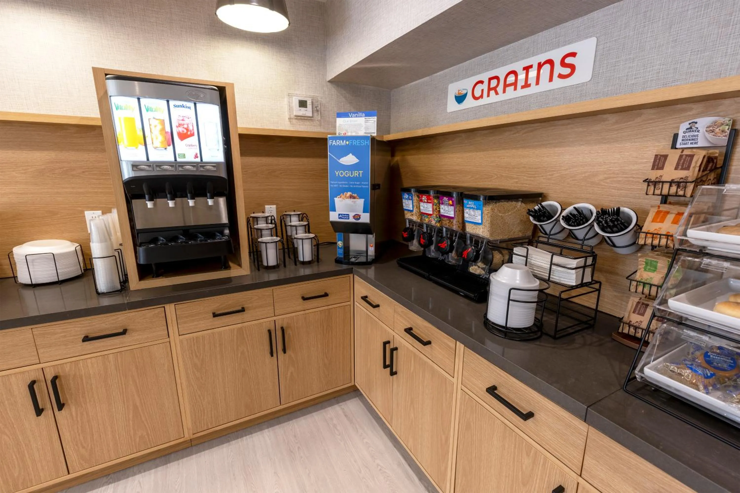 Breakfast in Sonesta ES Suites Lafayette Airport Extended Stay