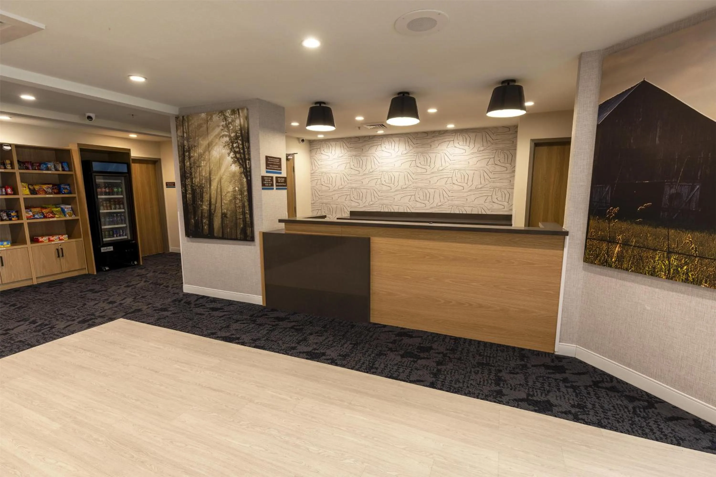 Lobby or reception in Sonesta ES Suites Lafayette Airport Extended Stay
