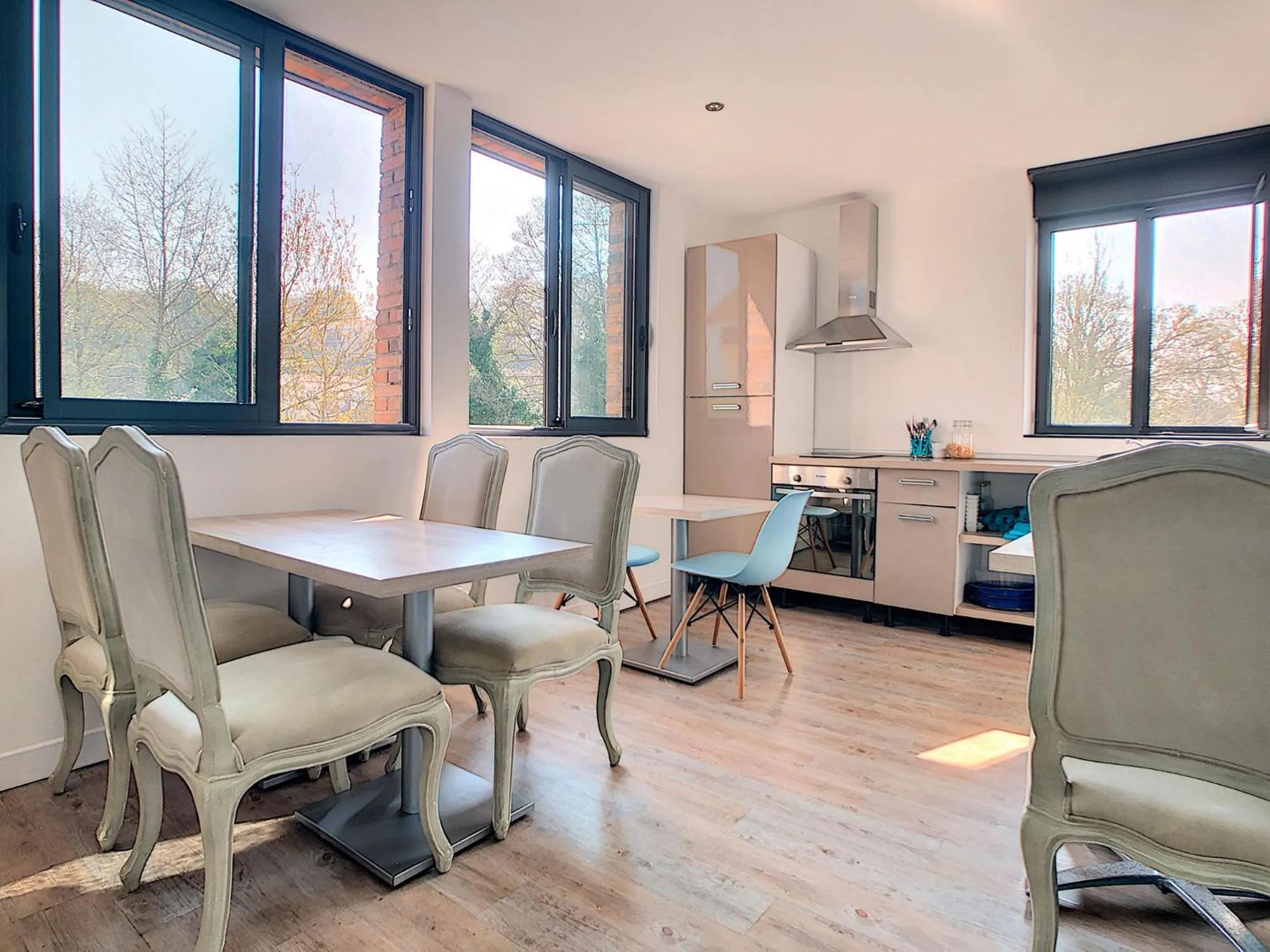 Dining area in Le Bord de Sèvre