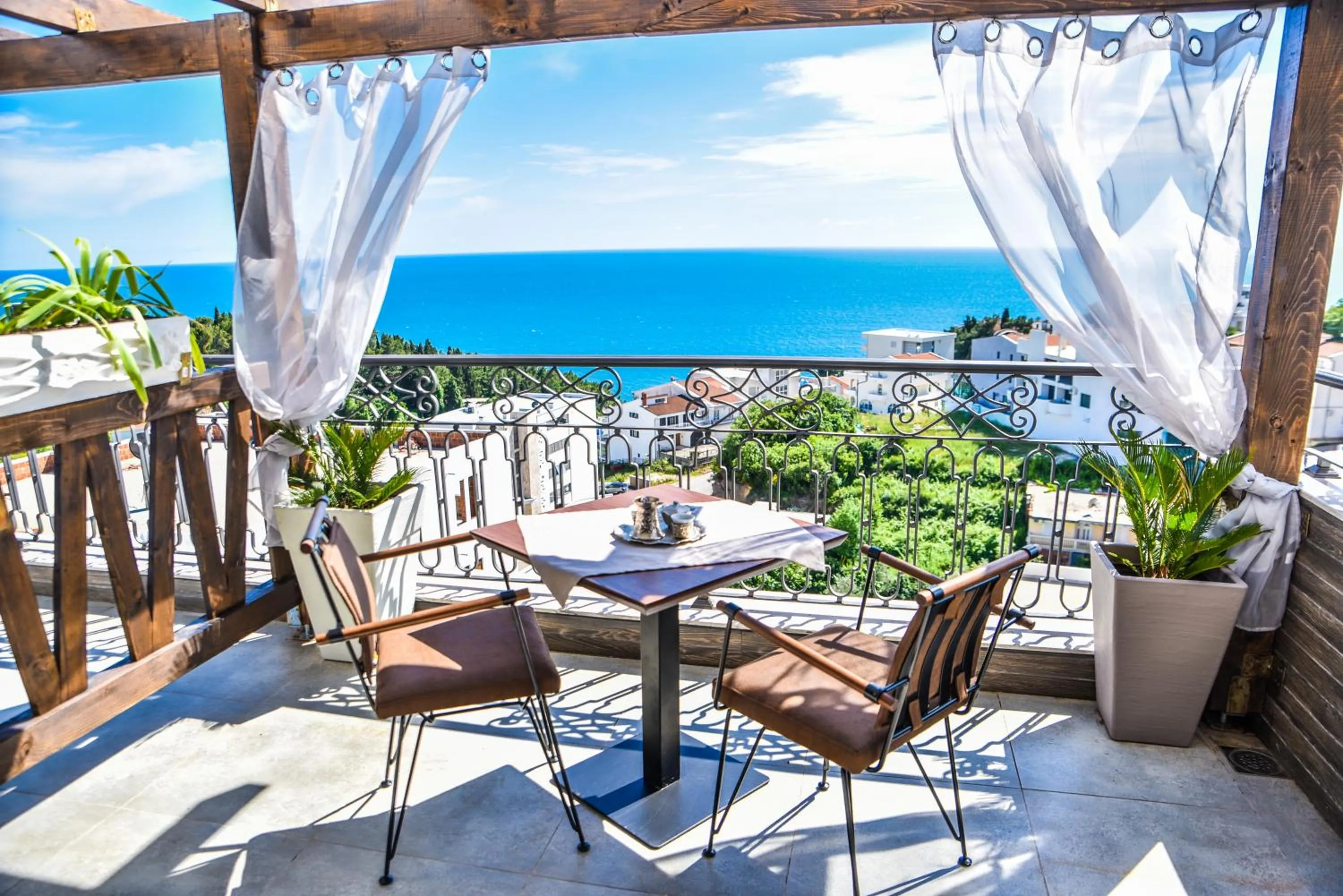 Balcony/Terrace in Padam Hotel & SPA